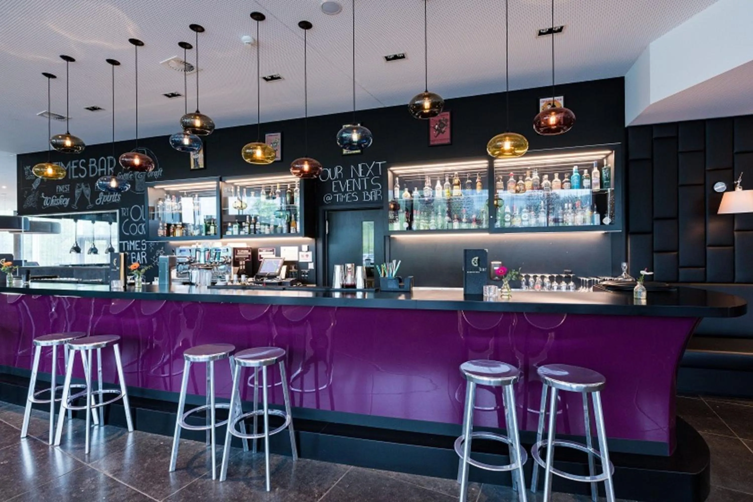 Lounge or bar in Modern Times Hotel, Vevey, A Tribute Portfolio Hotel