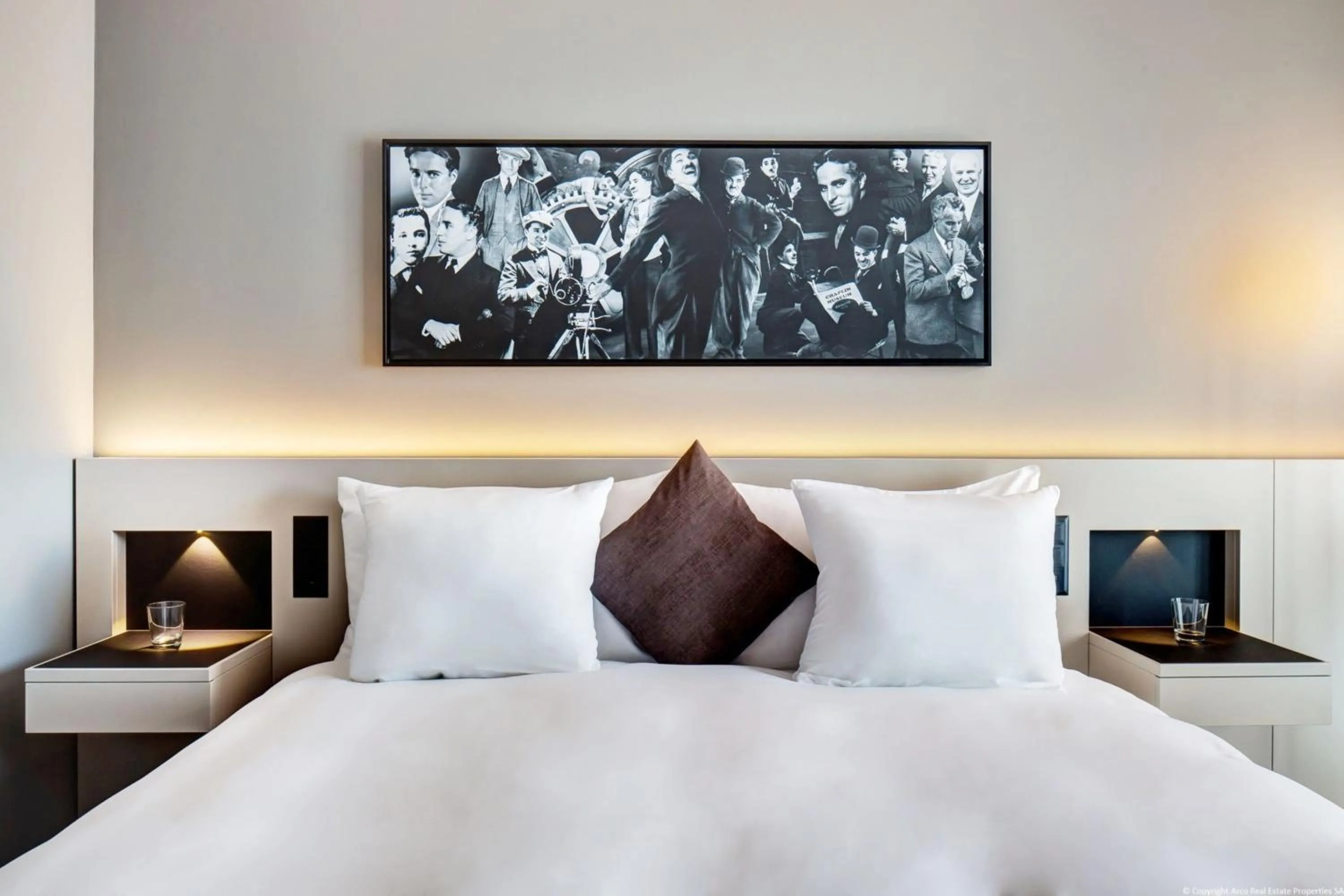 Photo of the whole room, Bed in Modern Times Hotel, Vevey, A Tribute Portfolio Hotel
