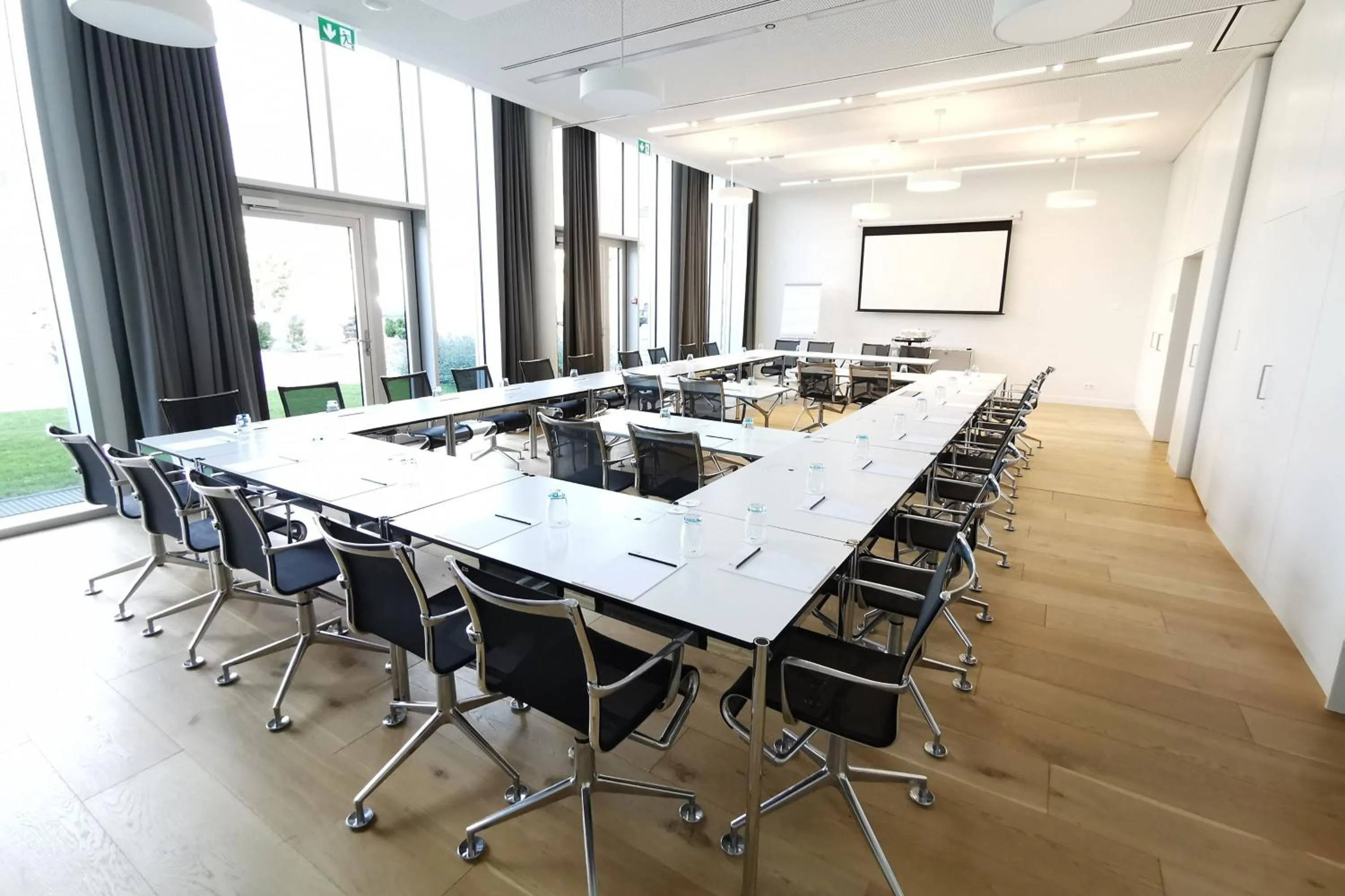 Meeting/conference room in Modern Times Hotel, Vevey, A Tribute Portfolio Hotel