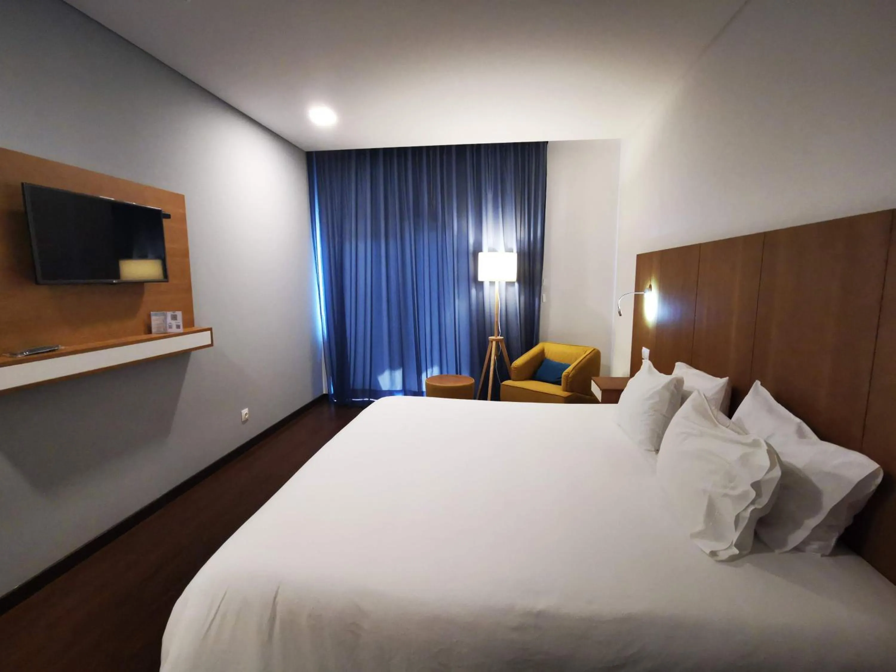 Bed in Belmonte Sinai Hotel