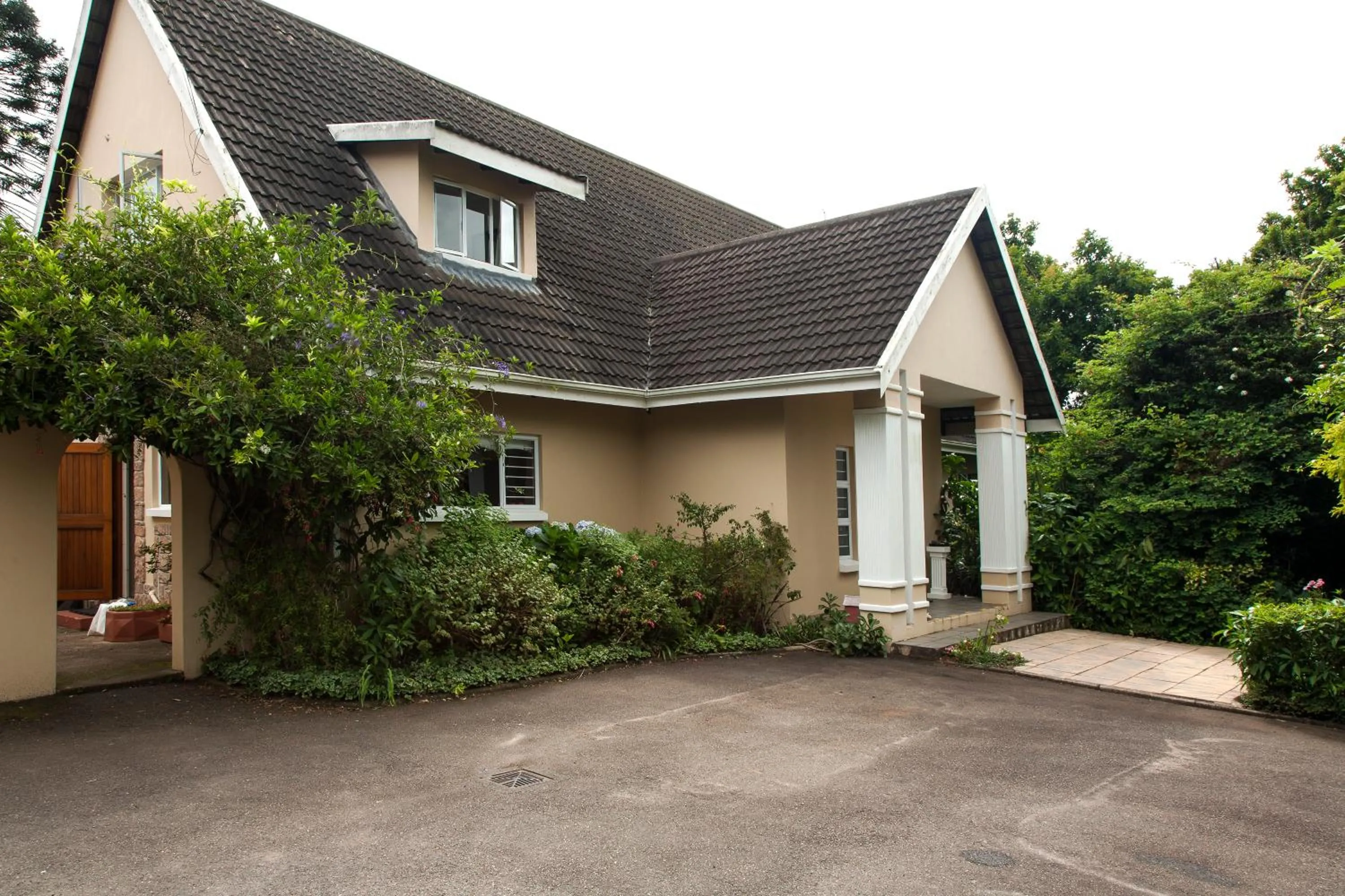 Garden in York House Guest House