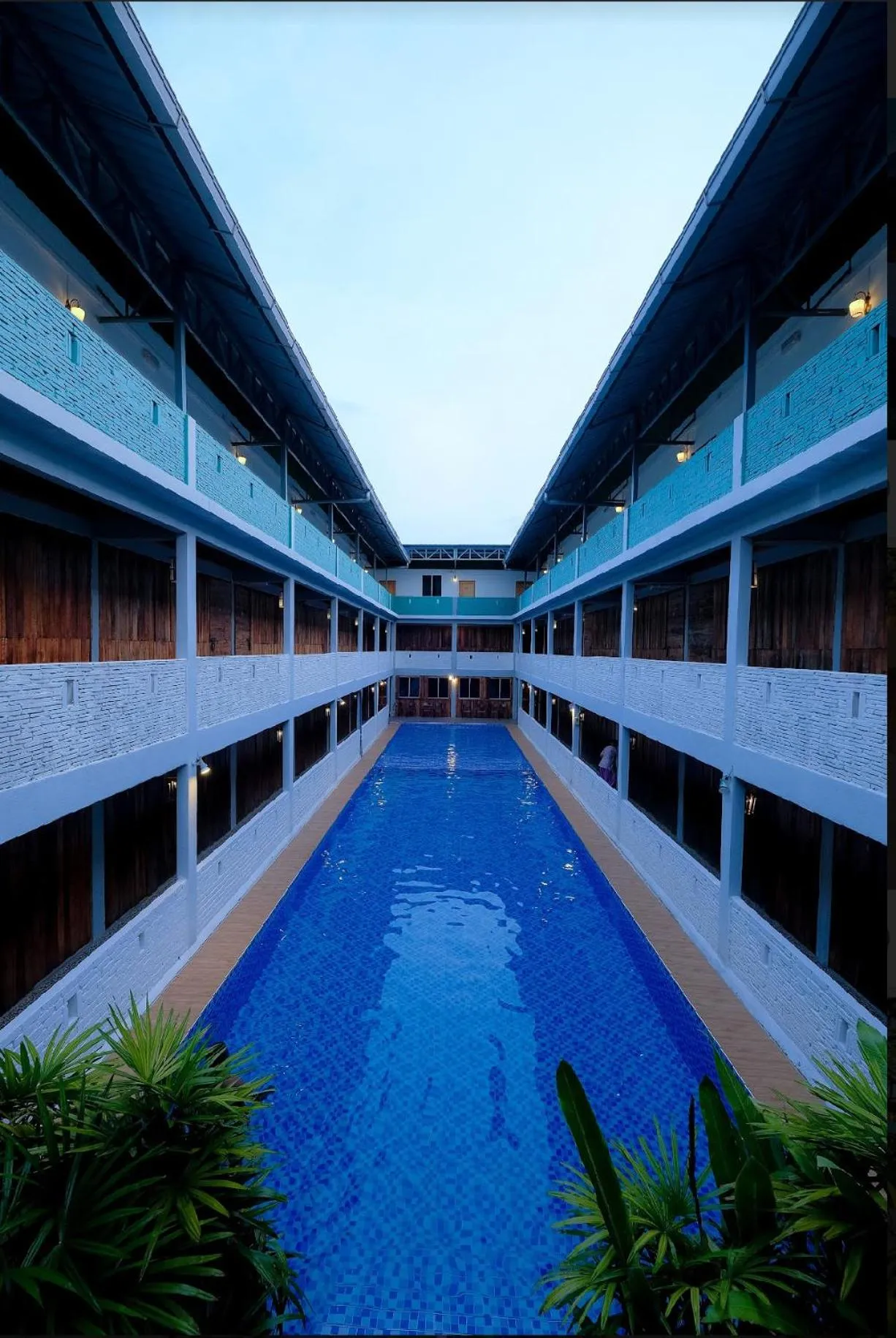 Swimming pool in Joe Fisherman Inn