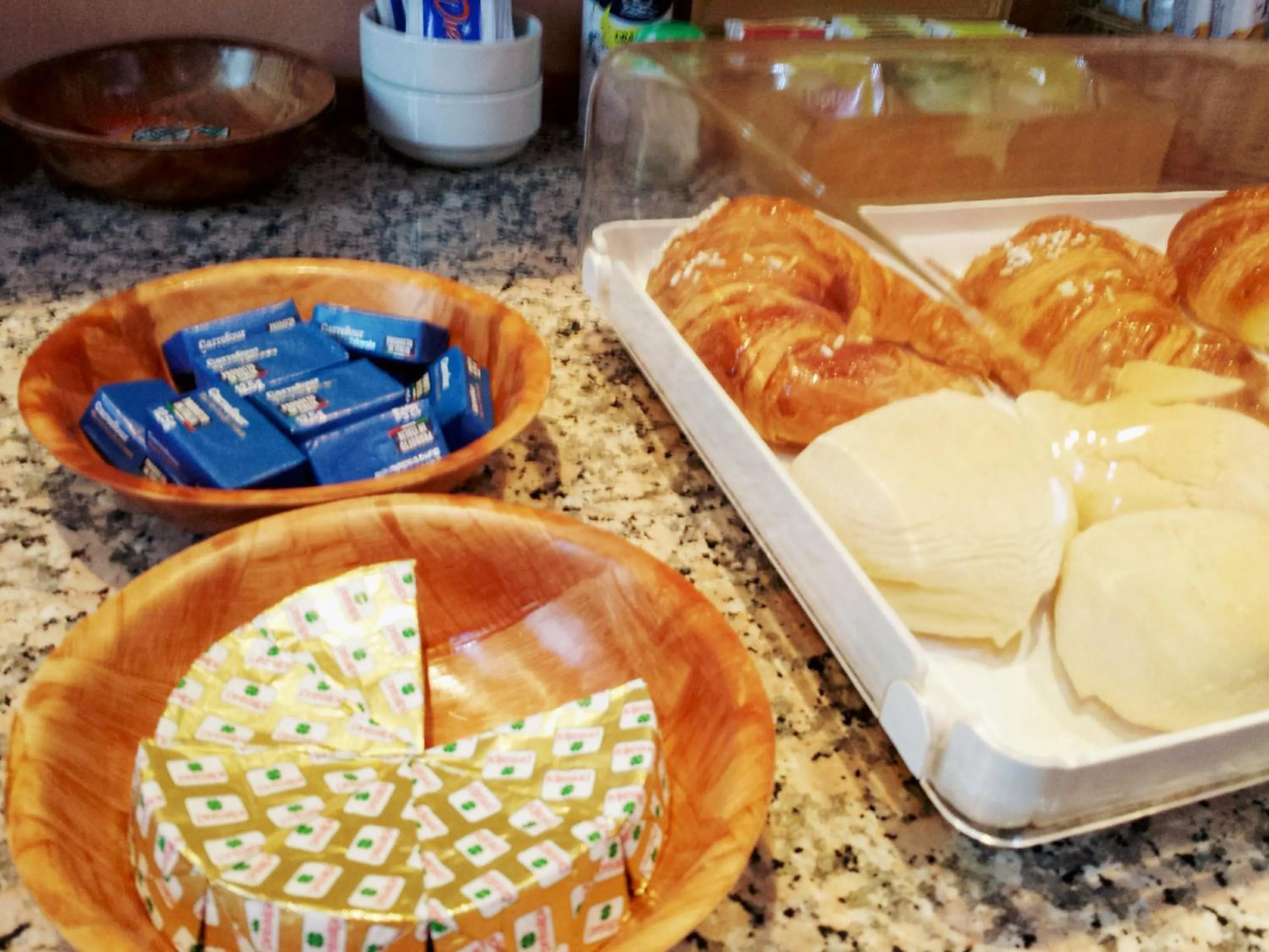 Buffet breakfast in Hotel Eden