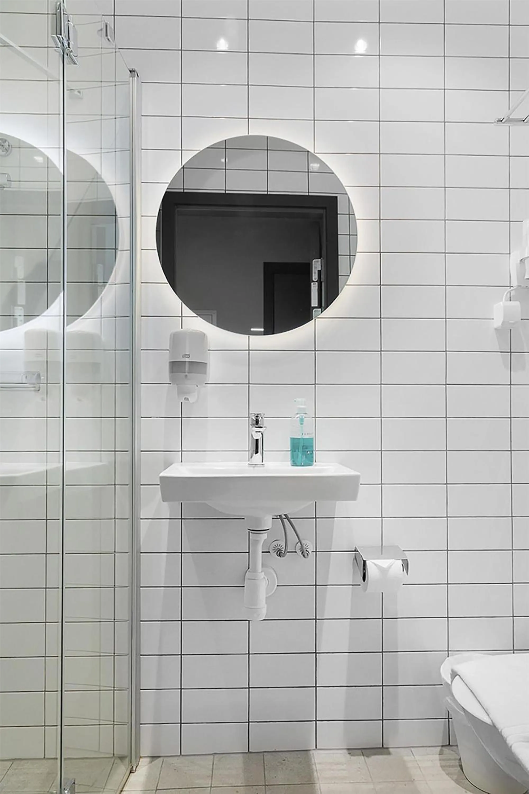 Bathroom in Hotel Hötorget, BW Signature Collection