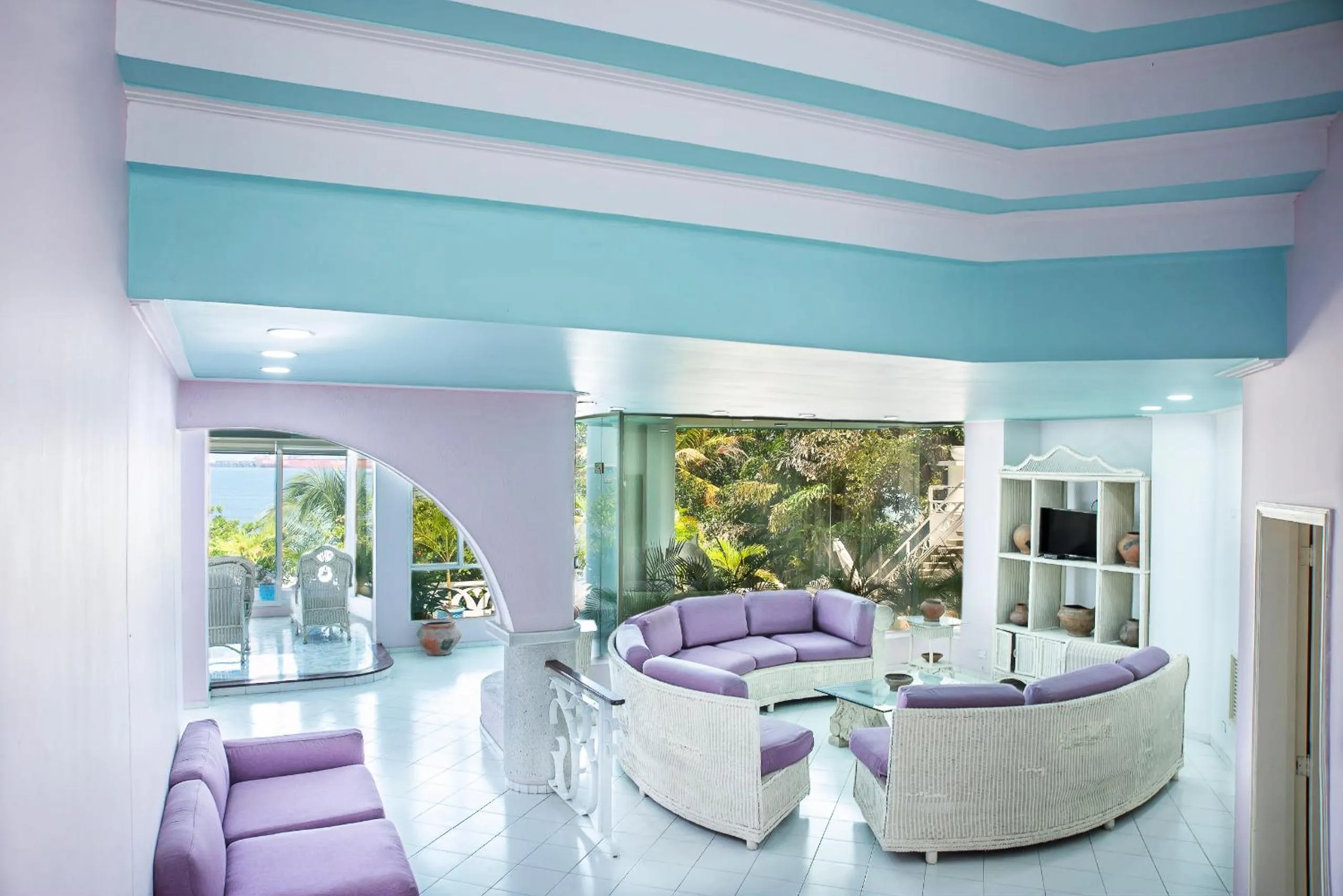 Living room in Santorini Casablanca