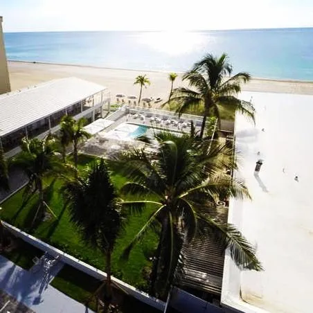 Sea view in Tides Inn Hotel