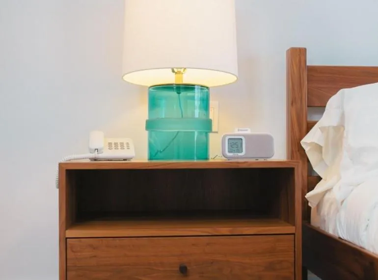 Bed in Tides Inn Hotel