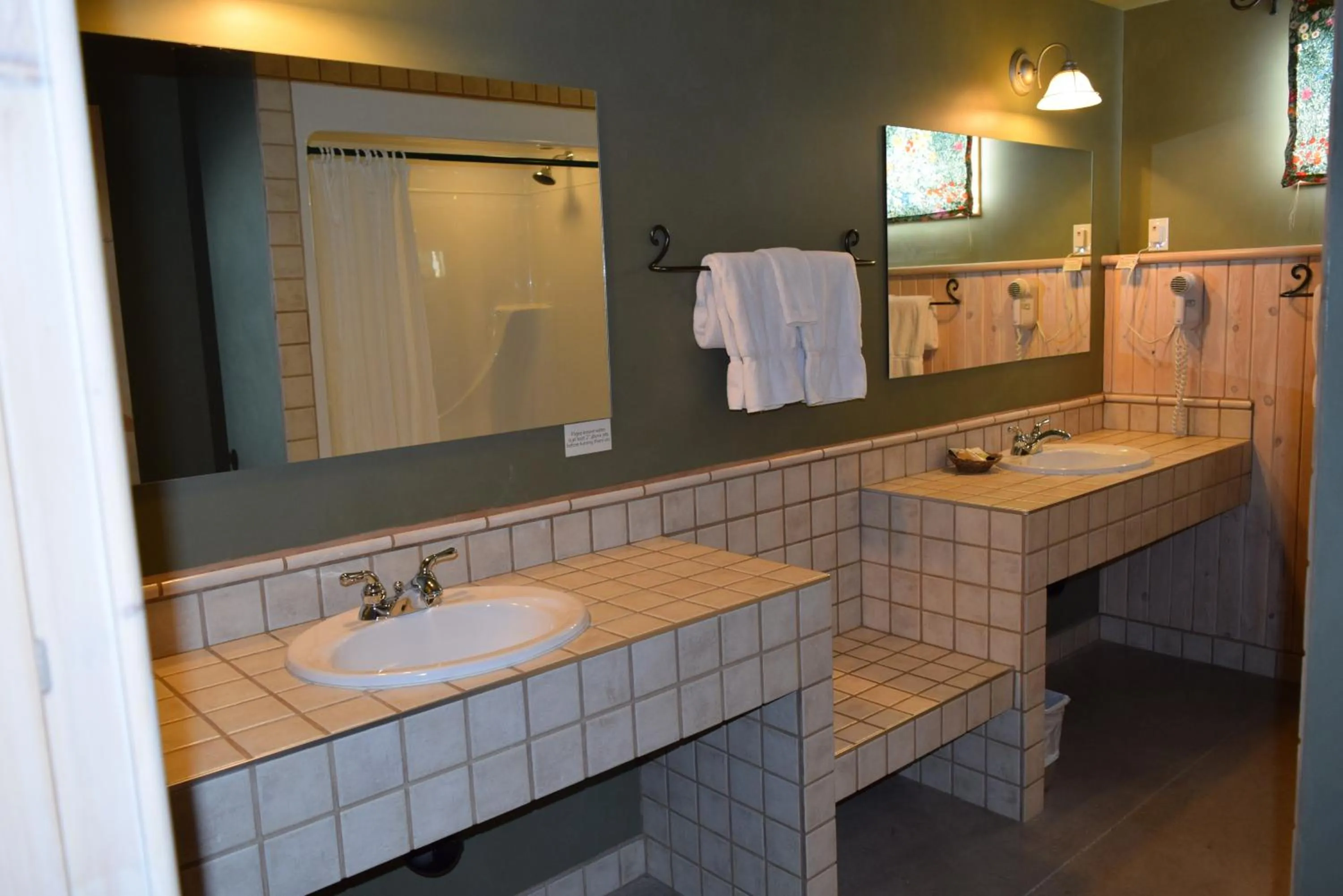 Bathroom in Retreat Wilderness Inn