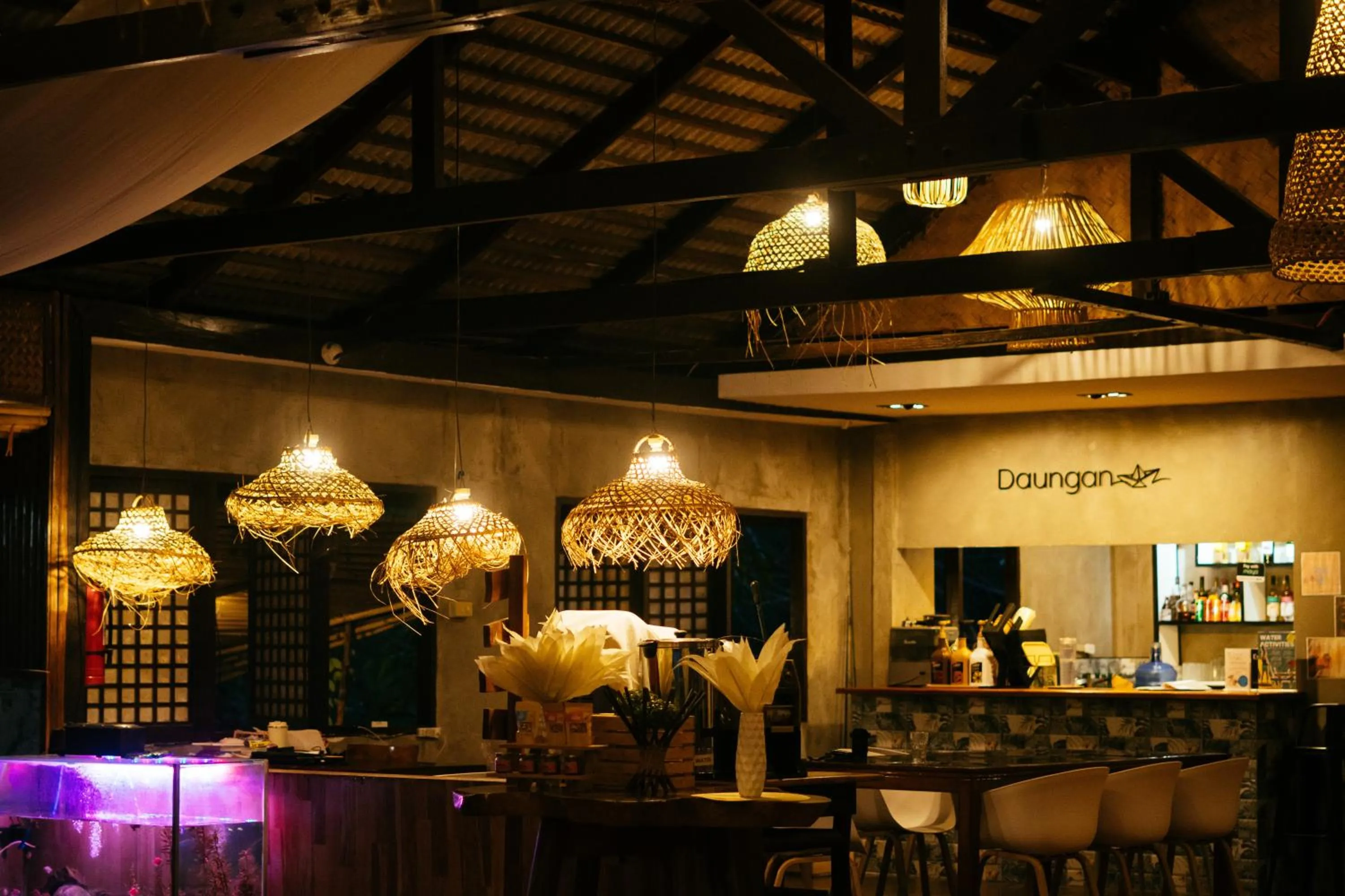 Restaurant/places to eat in Marina Palawan Boutique Nature Resort