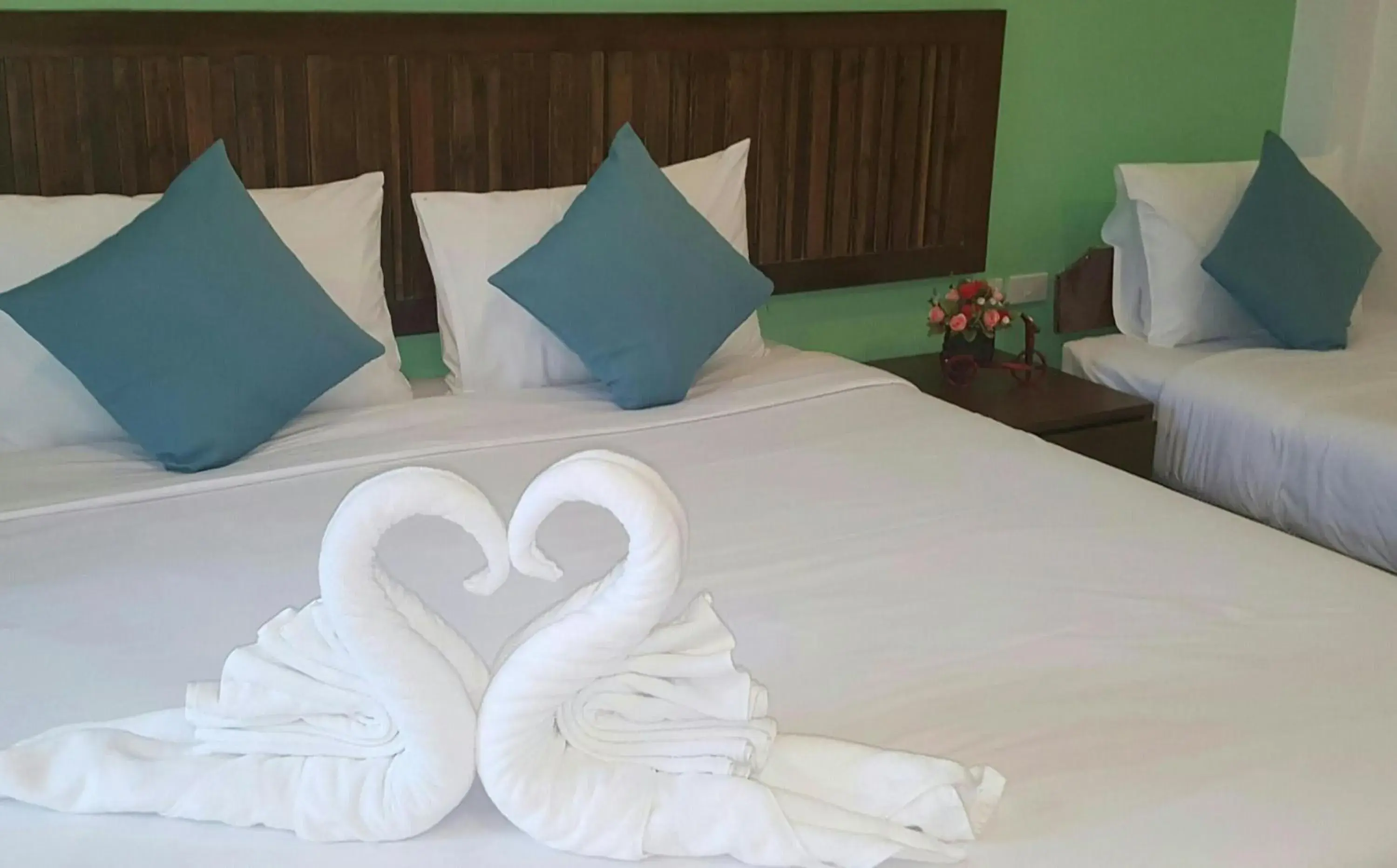 Triple Room in BS Airport at Phuket Triple Room in BS Airport at Phuket