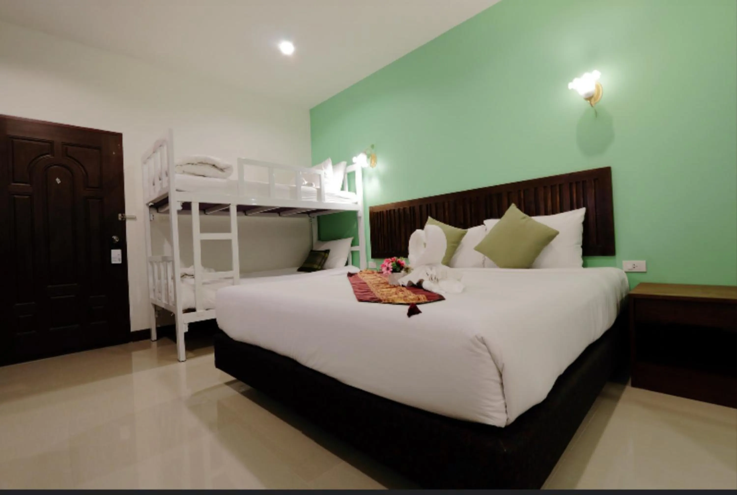 bunk bed, Bed in BS Airport at Phuket