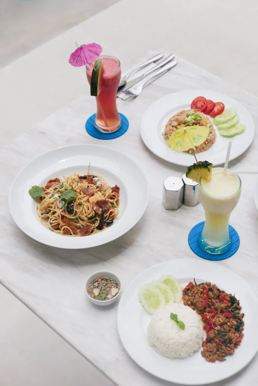 Breakfast in Le Tada Parkview Hotel