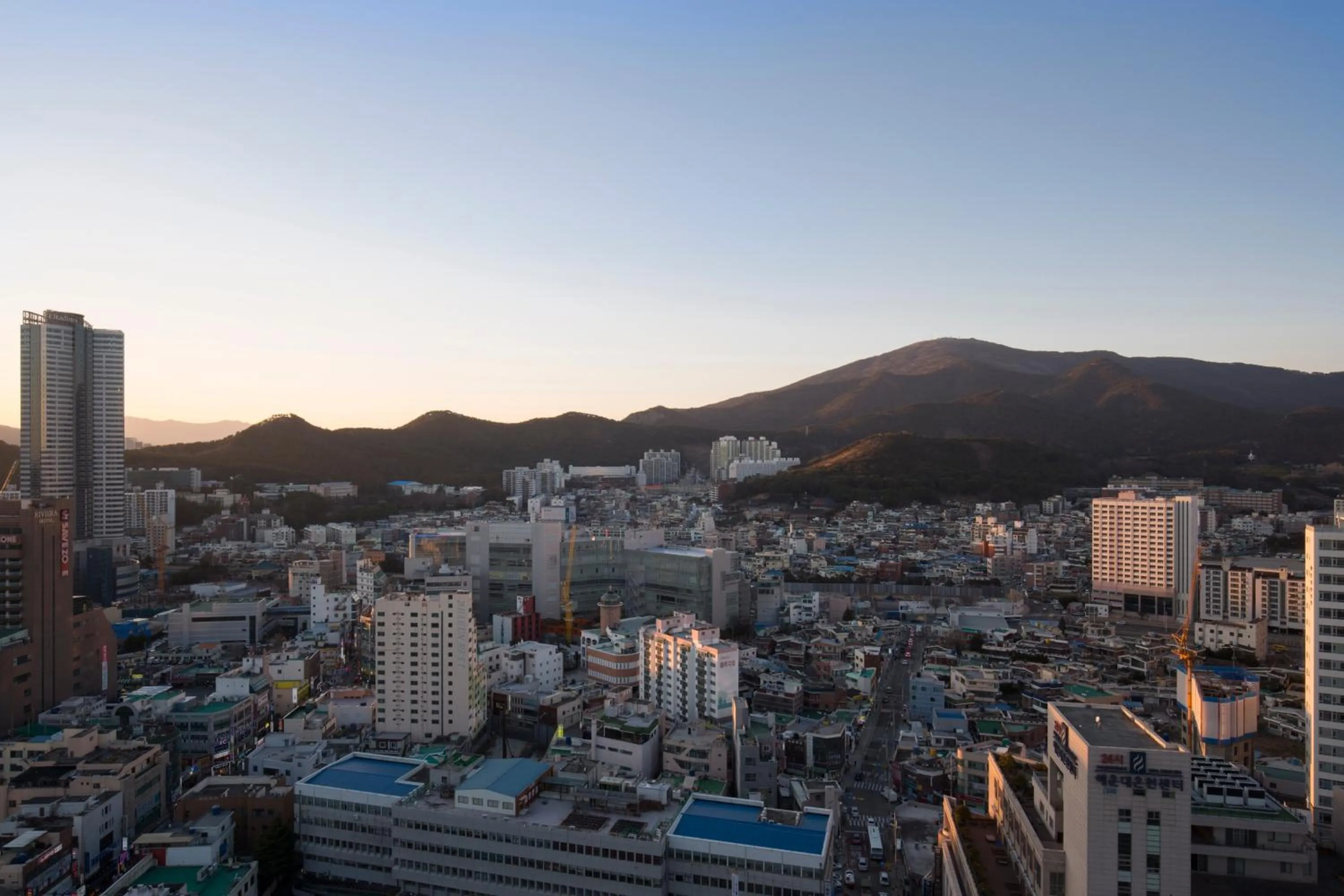Mountain view in Benikea Hotel Haeundae