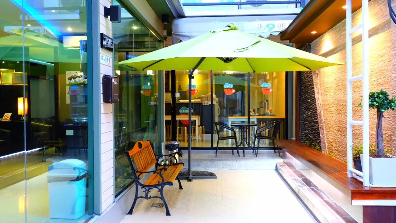 Area and facilities in Cloud 9 Lodge