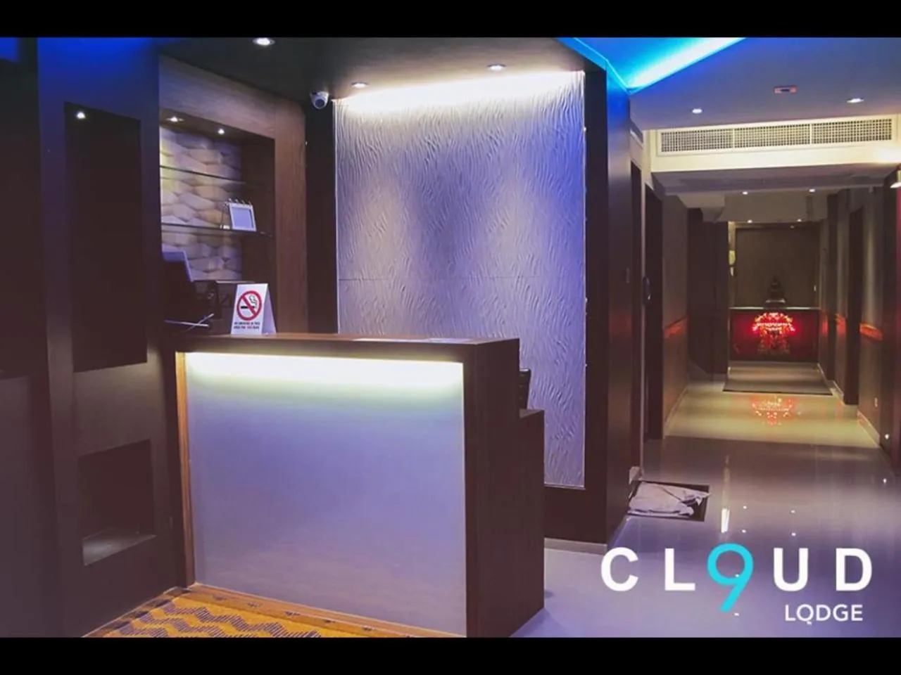 Lobby or reception in Cloud 9 Lodge
