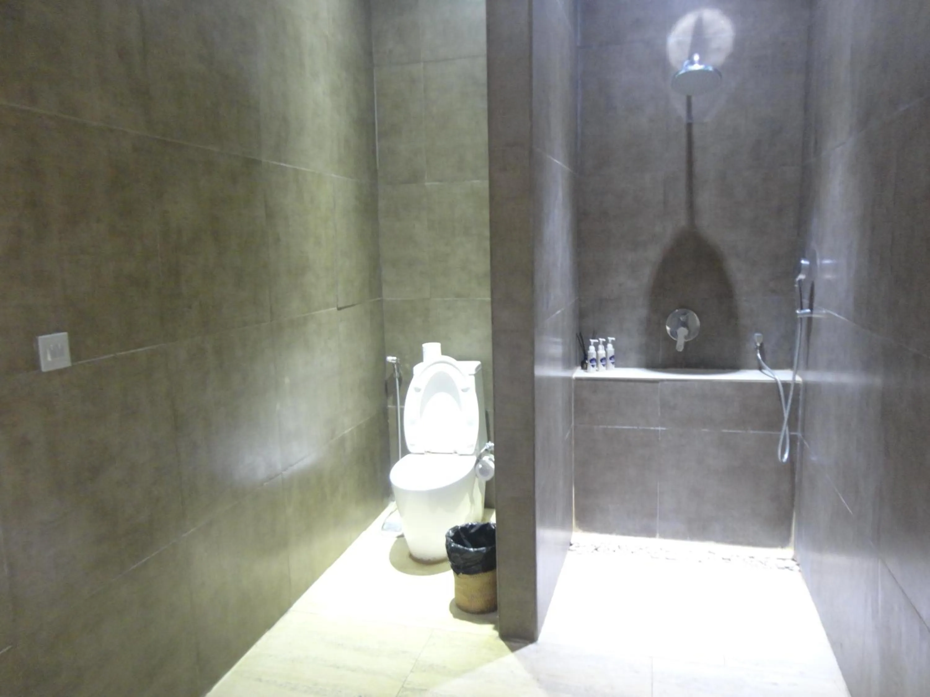 Bathroom in Anema Wellness & Resort Gili Lombok - Diving Center PADI