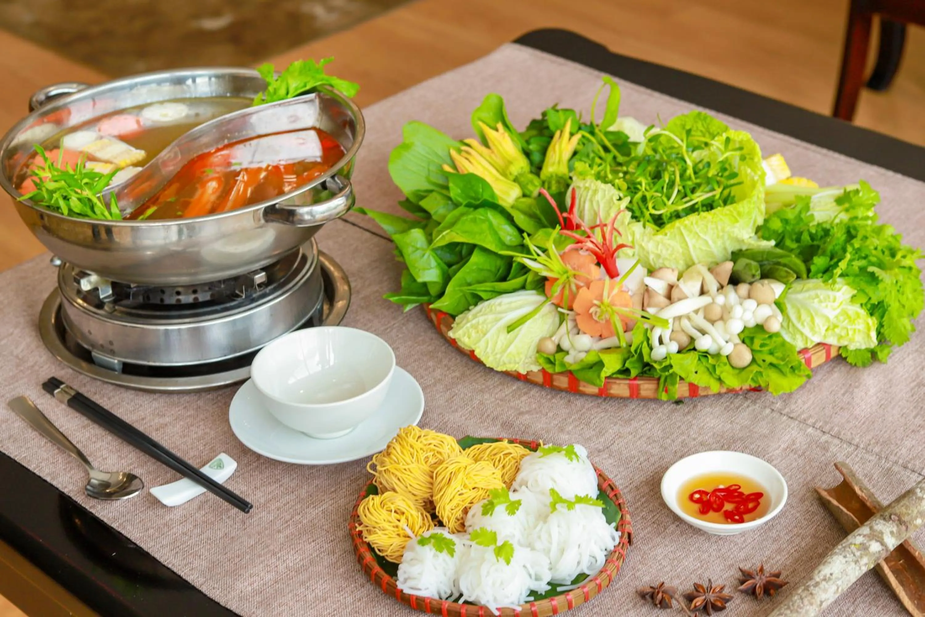 Food and drinks in Swiss-Belresort Tuyen Lam