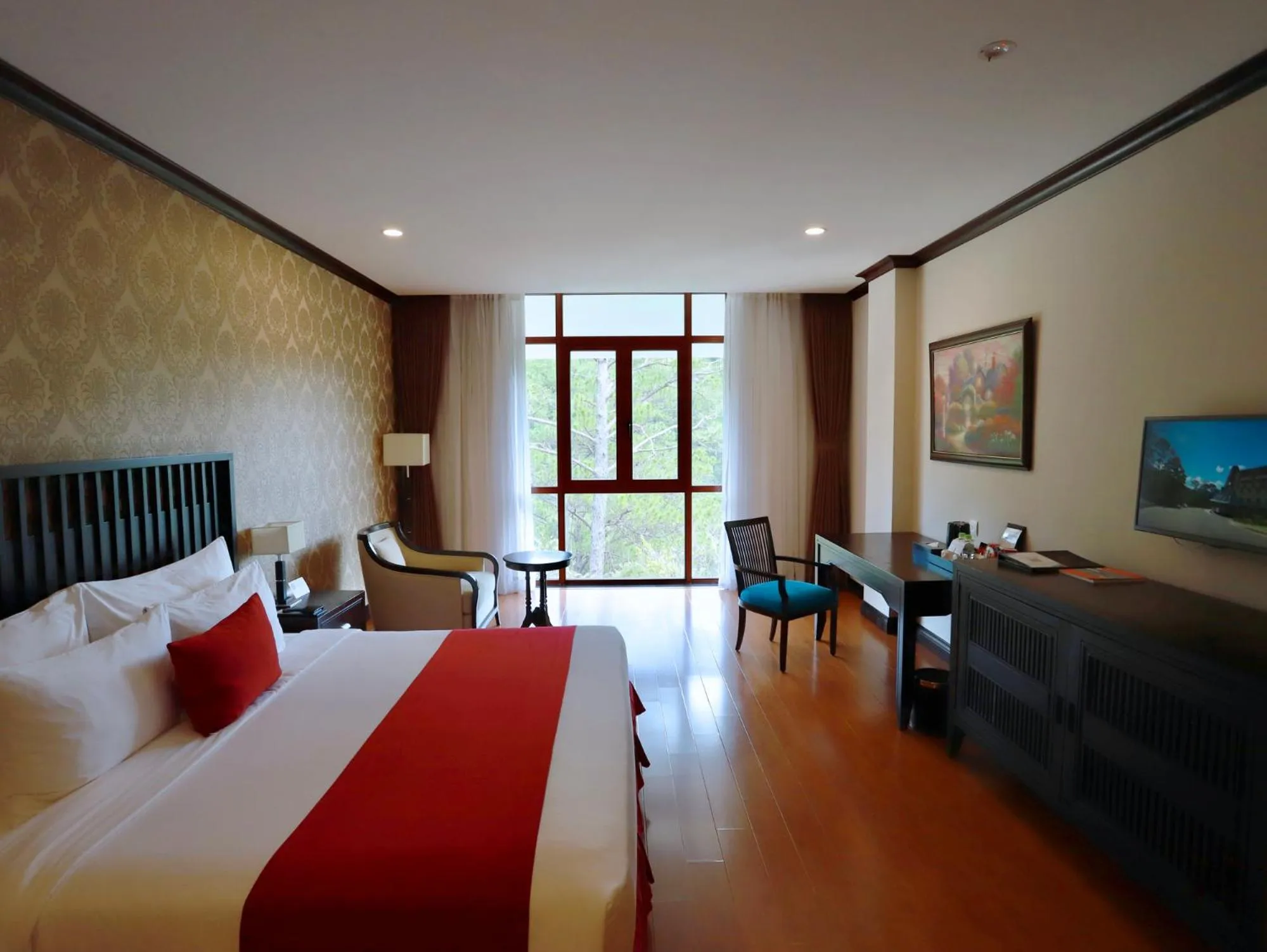 Bed in Swiss-Belresort Tuyen Lam