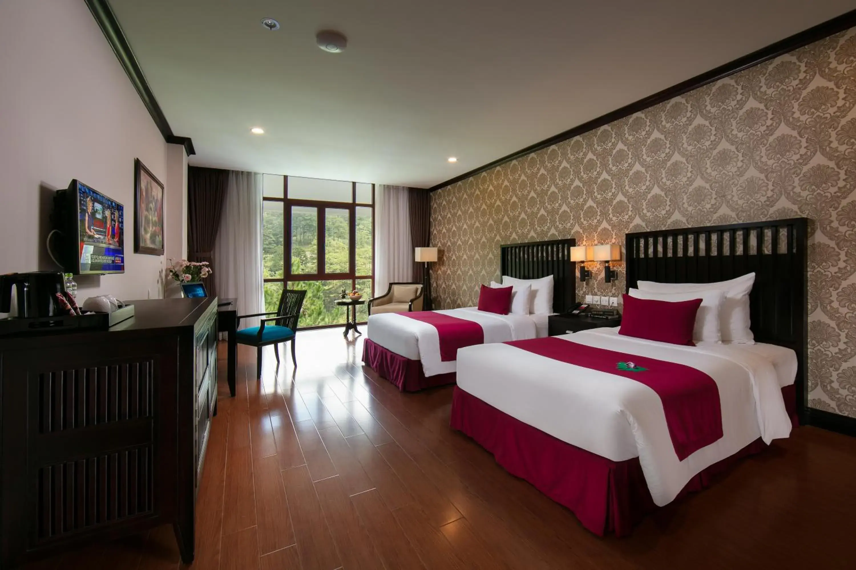 Studio King Mountain View in Swiss-Belresort Tuyen Lam Studio King Mountain View in Swiss-Belresort Tuyen Lam