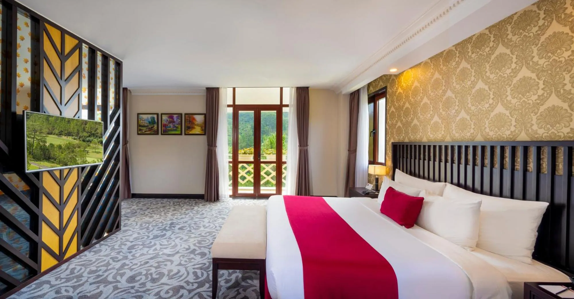 Bed in Swiss-Belresort Tuyen Lam