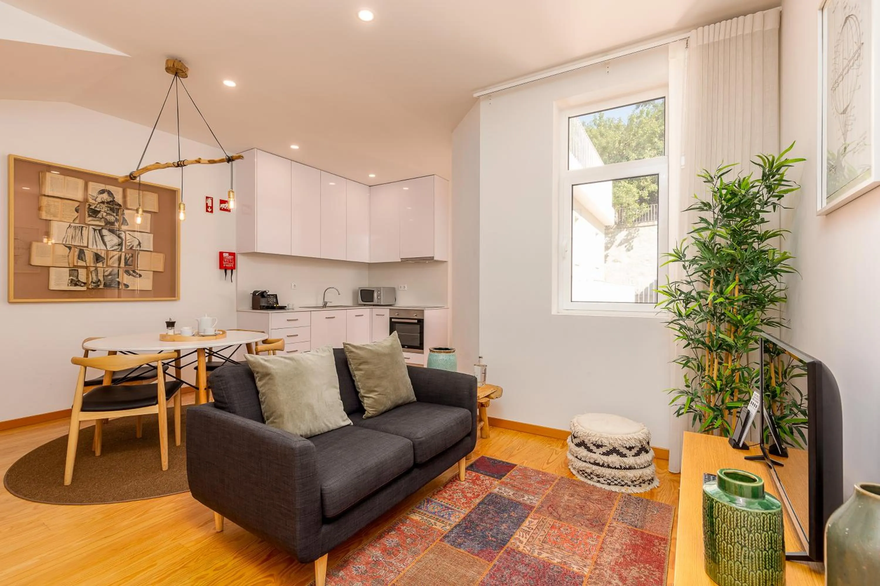 TV and multimedia in YOUROPO - Cosy