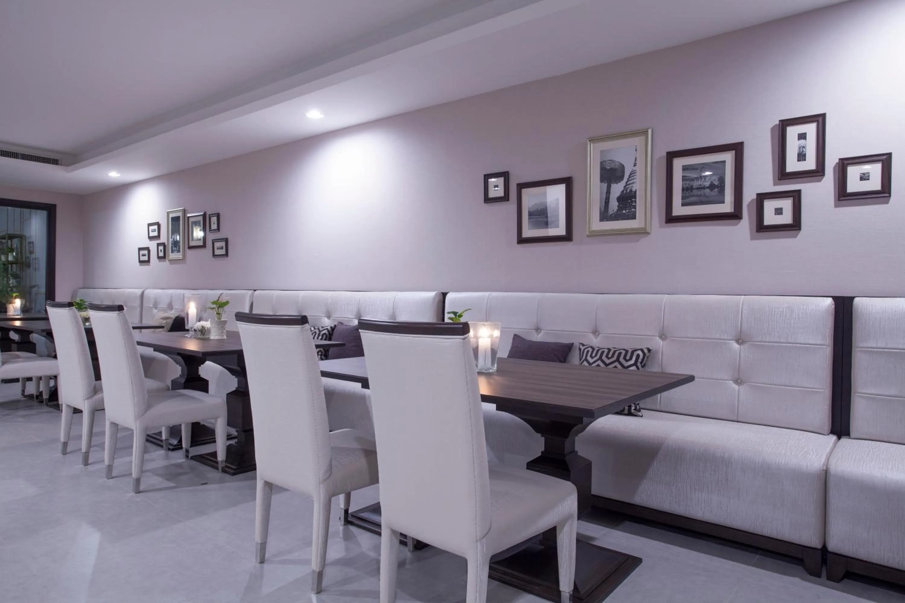 Restaurant/places to eat in The Chiang Mai Riverside