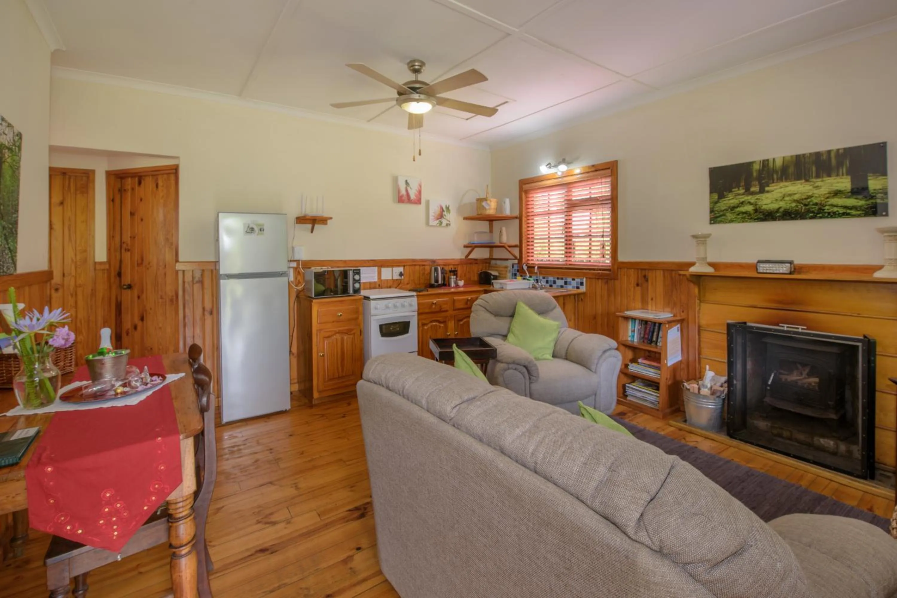 Coffee/tea facilities in Forest Edge