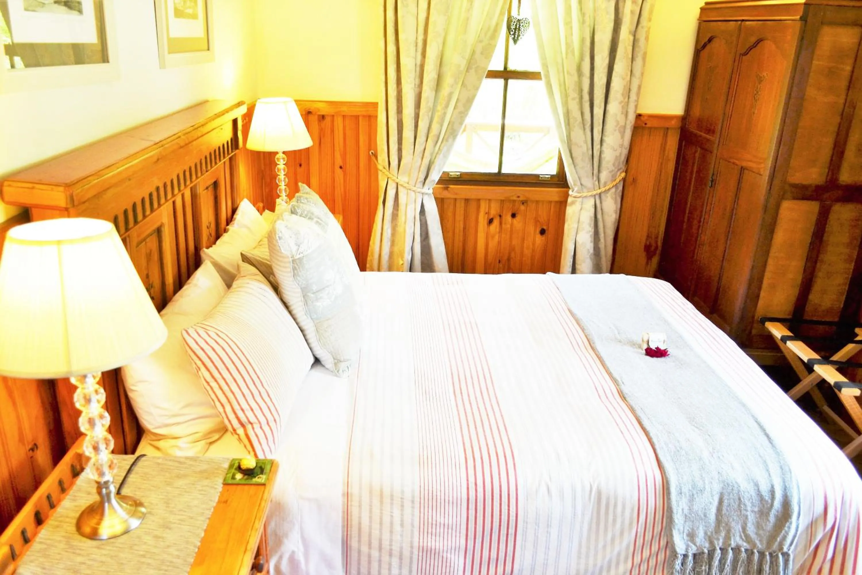 Decorative detail, Bed in Forest Edge