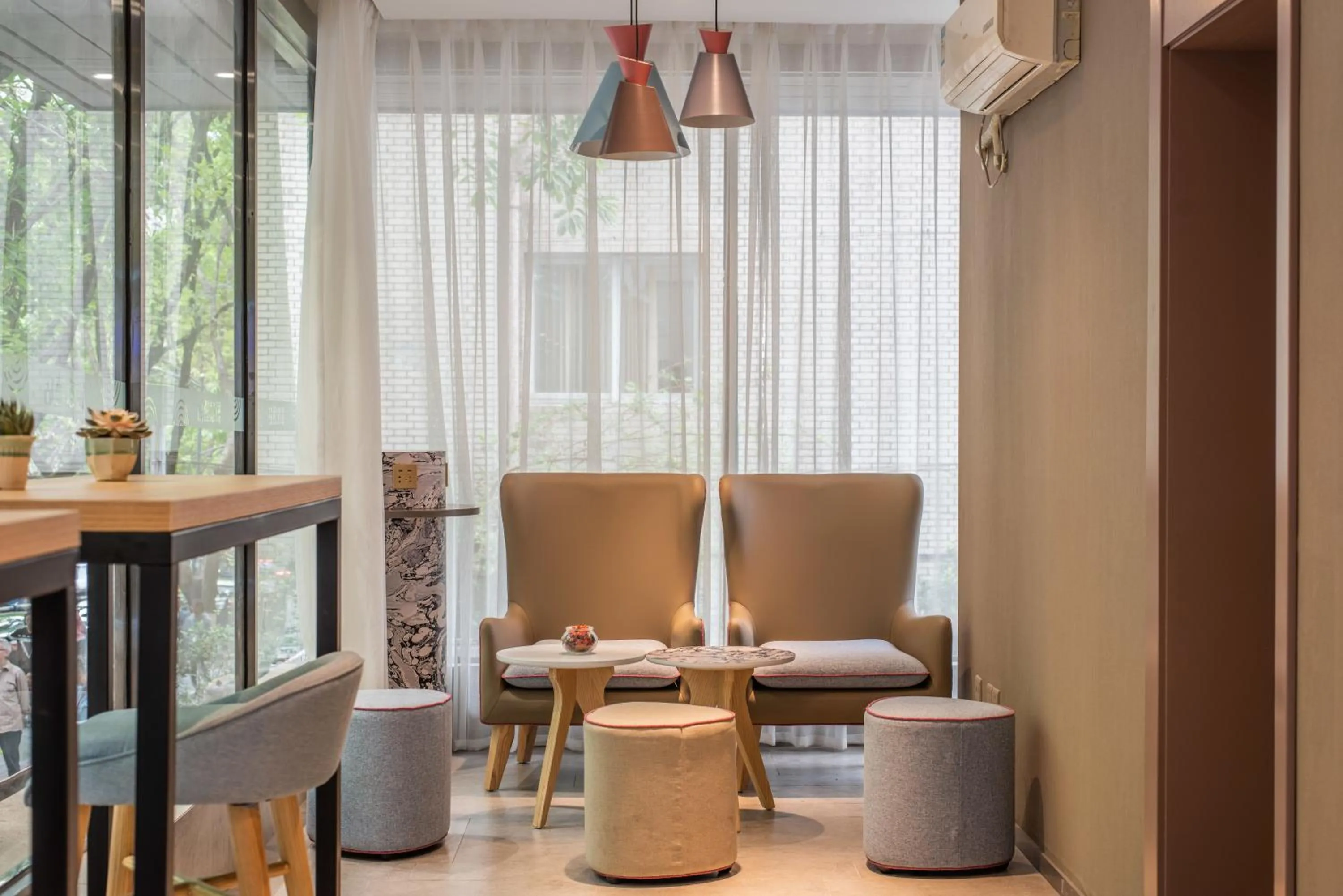 Home Inn Chongqing Jiangbei Airport Shuangfeng Road