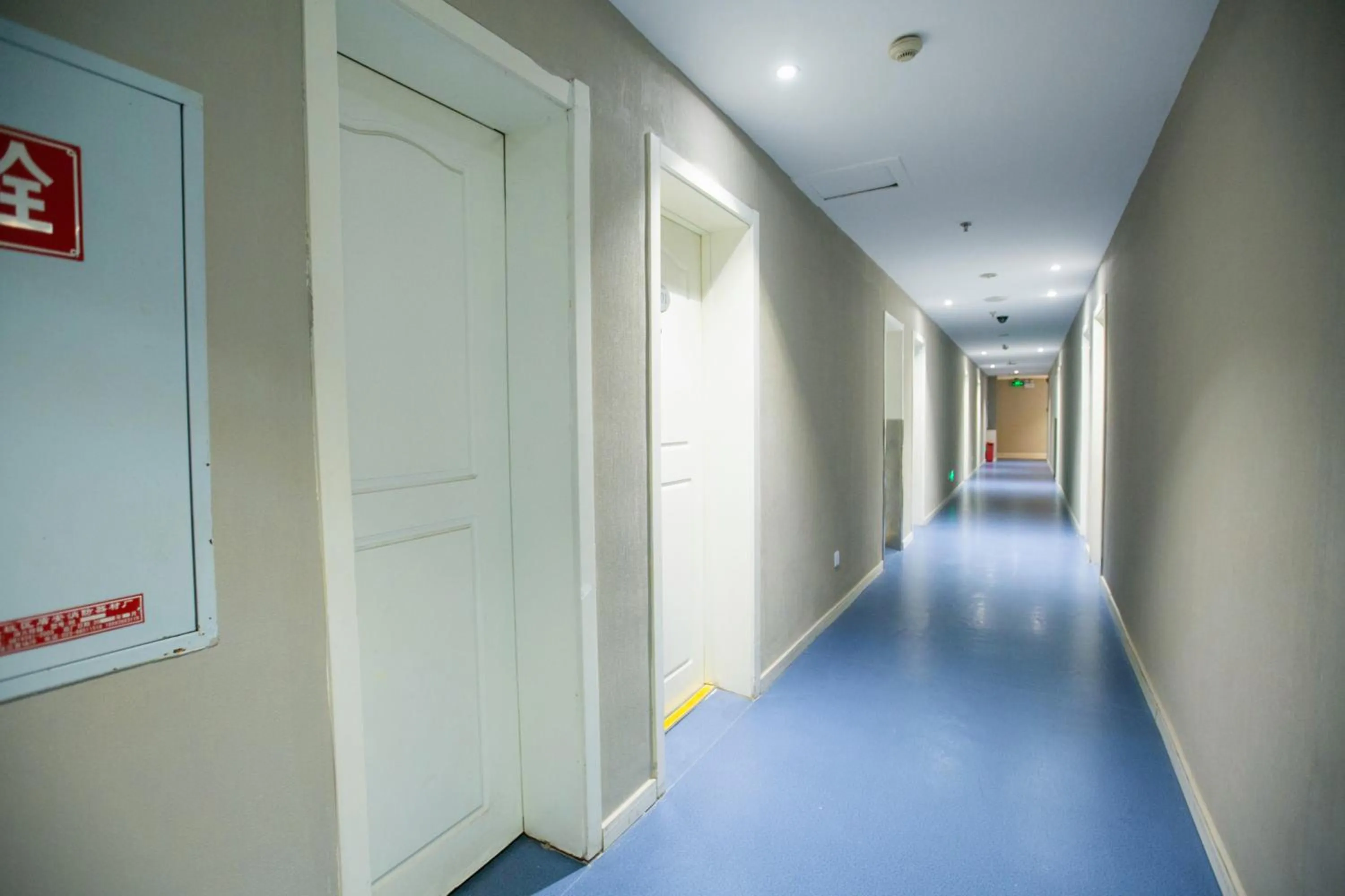 Home Inn Chongqing Jiangbei Airport Shuangfeng Road