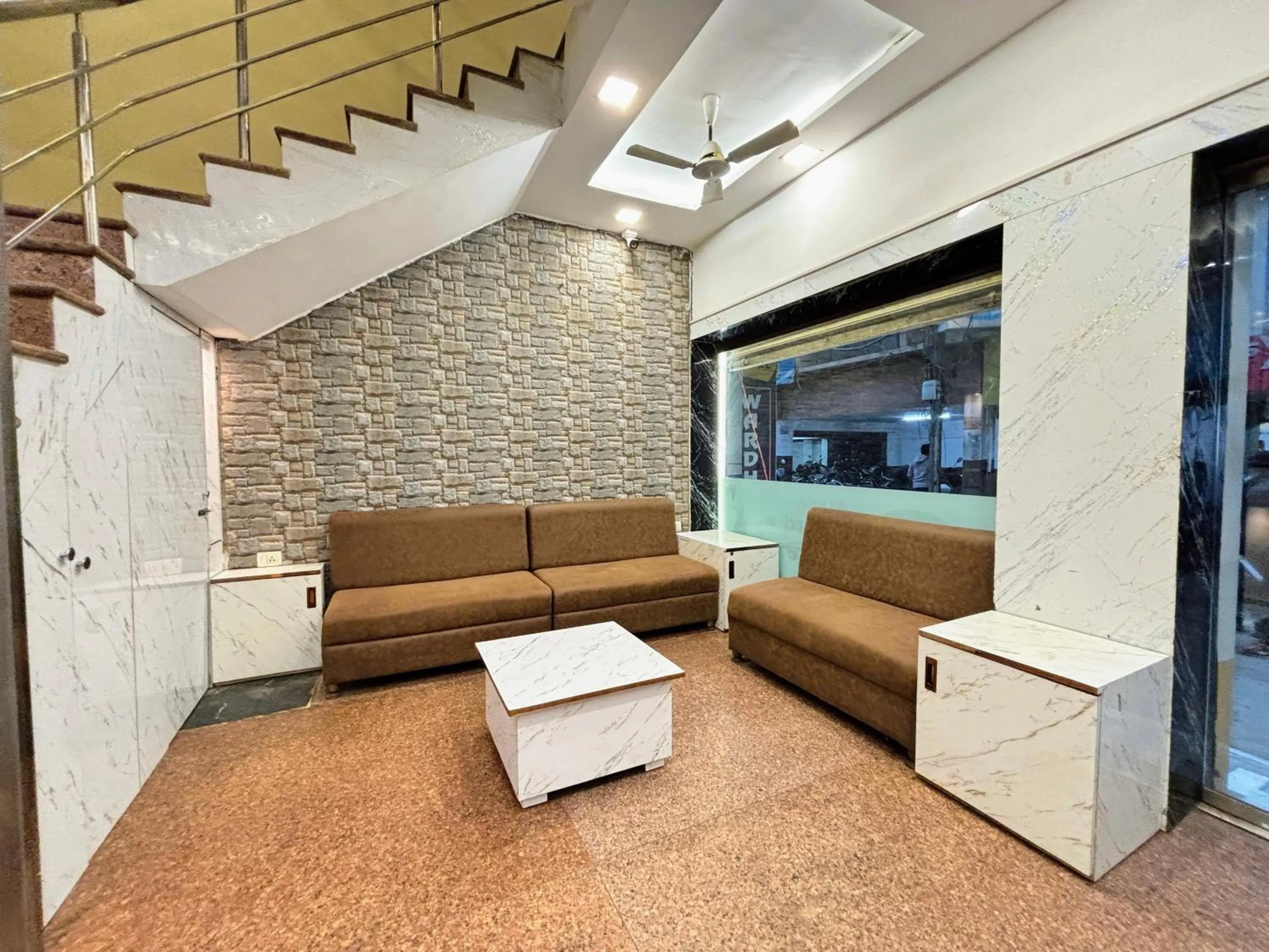 Lobby or reception in Hotel Wardhman