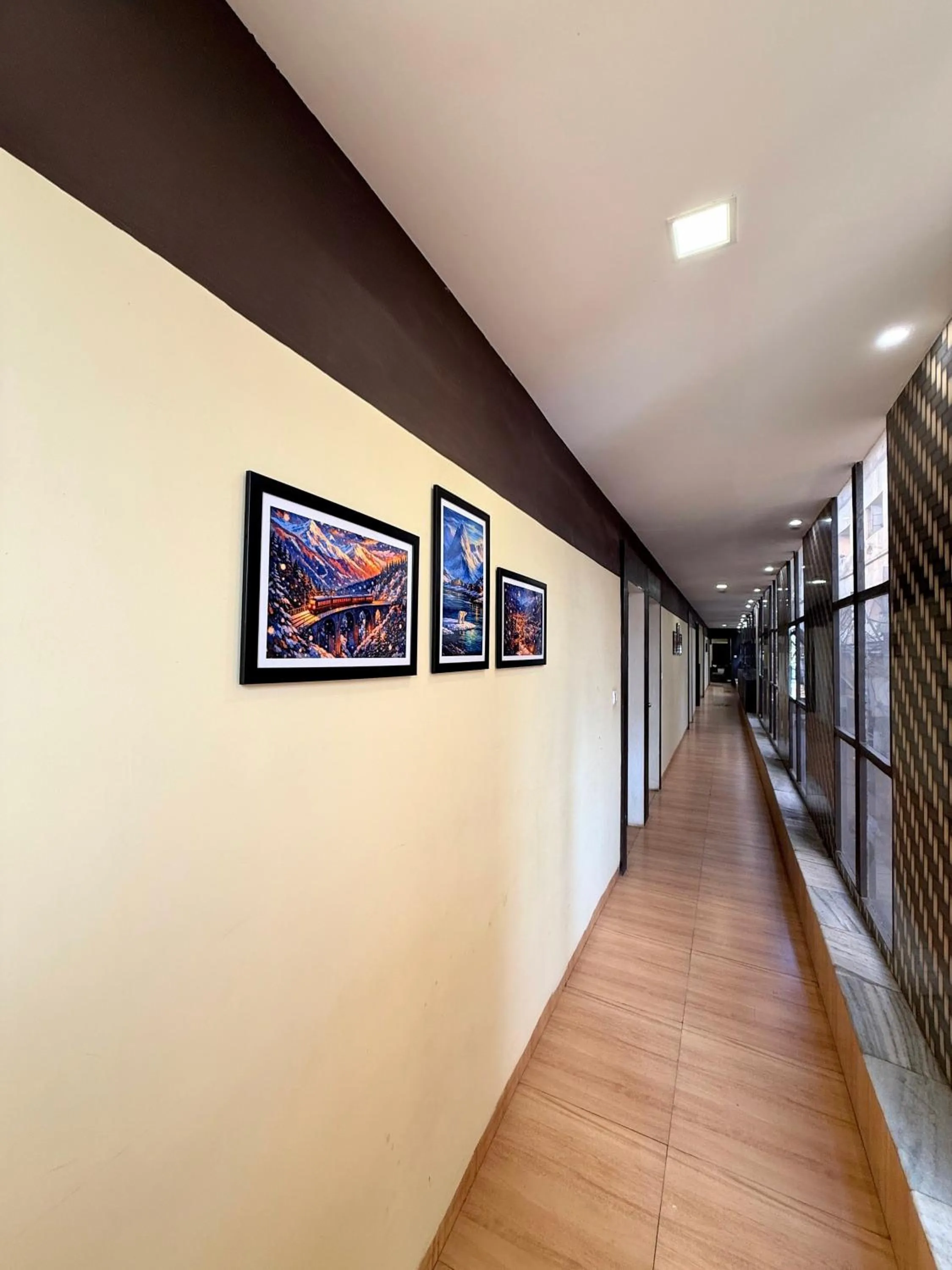 Property building in Hotel Wardhman