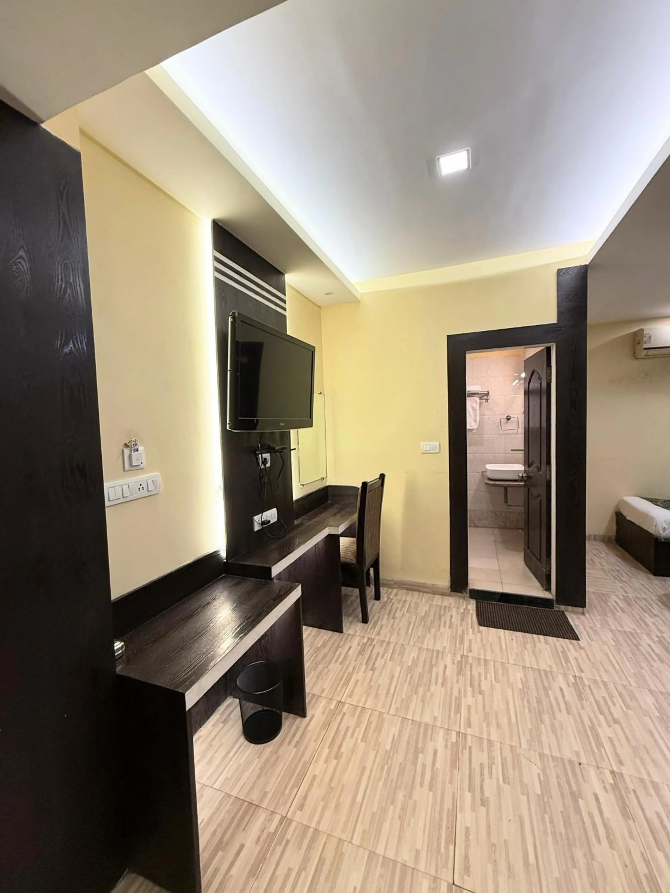 Bathroom in Hotel Wardhman