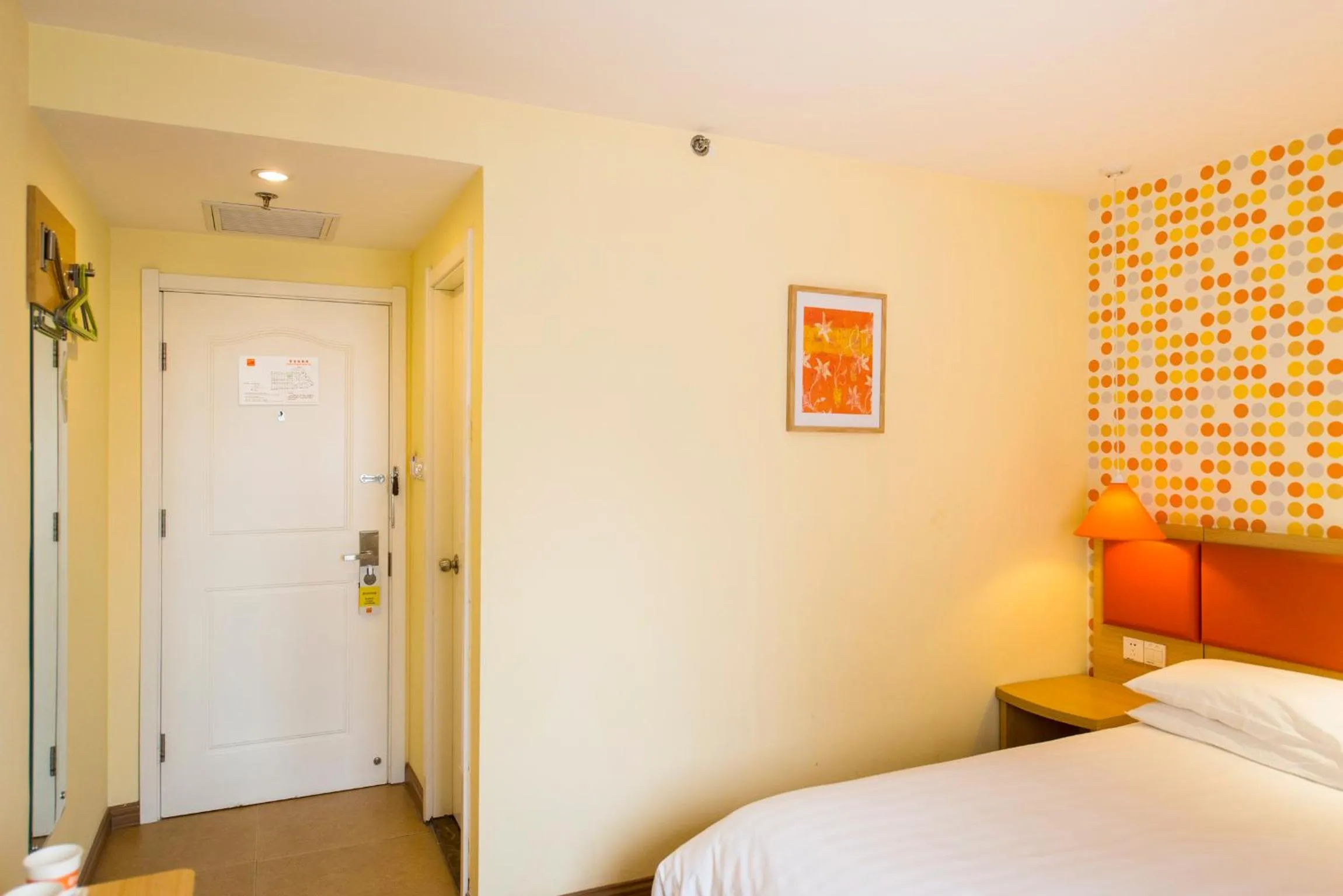 Bedroom in Home Inn Shenyang Shiyiwei Road Qingnian Street