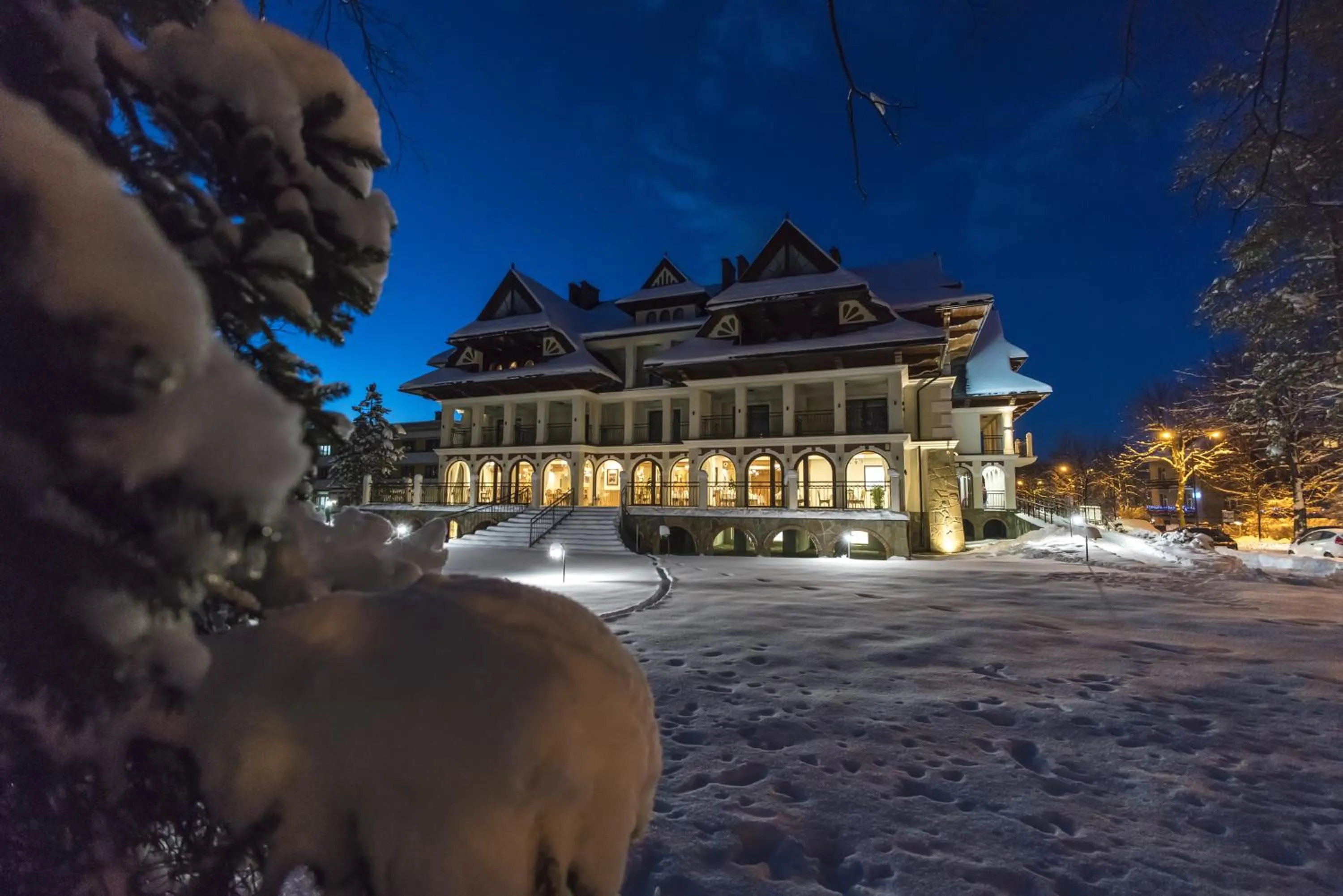 Facade/entrance in Hotel Logos