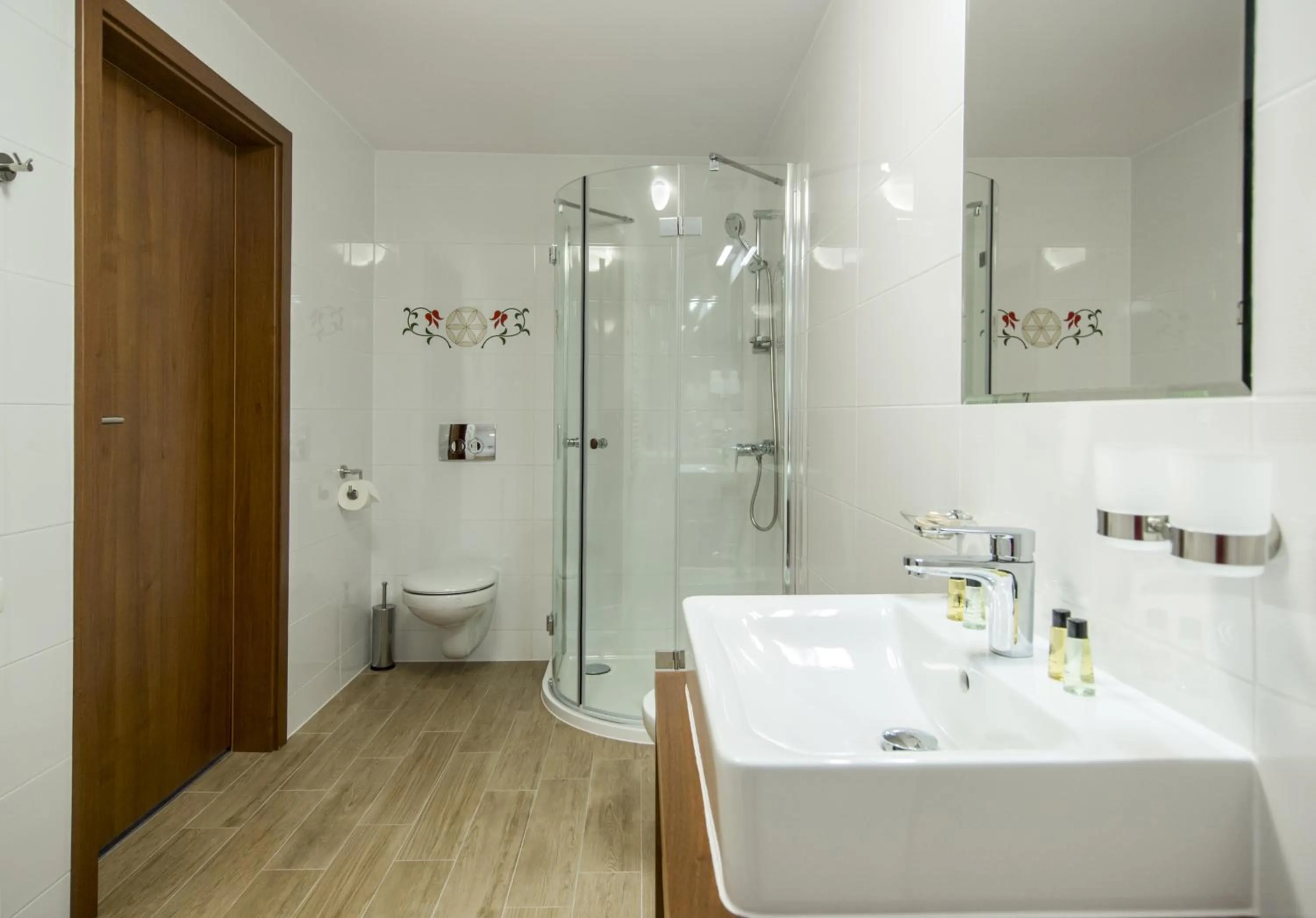 Bathroom in Hotel Logos