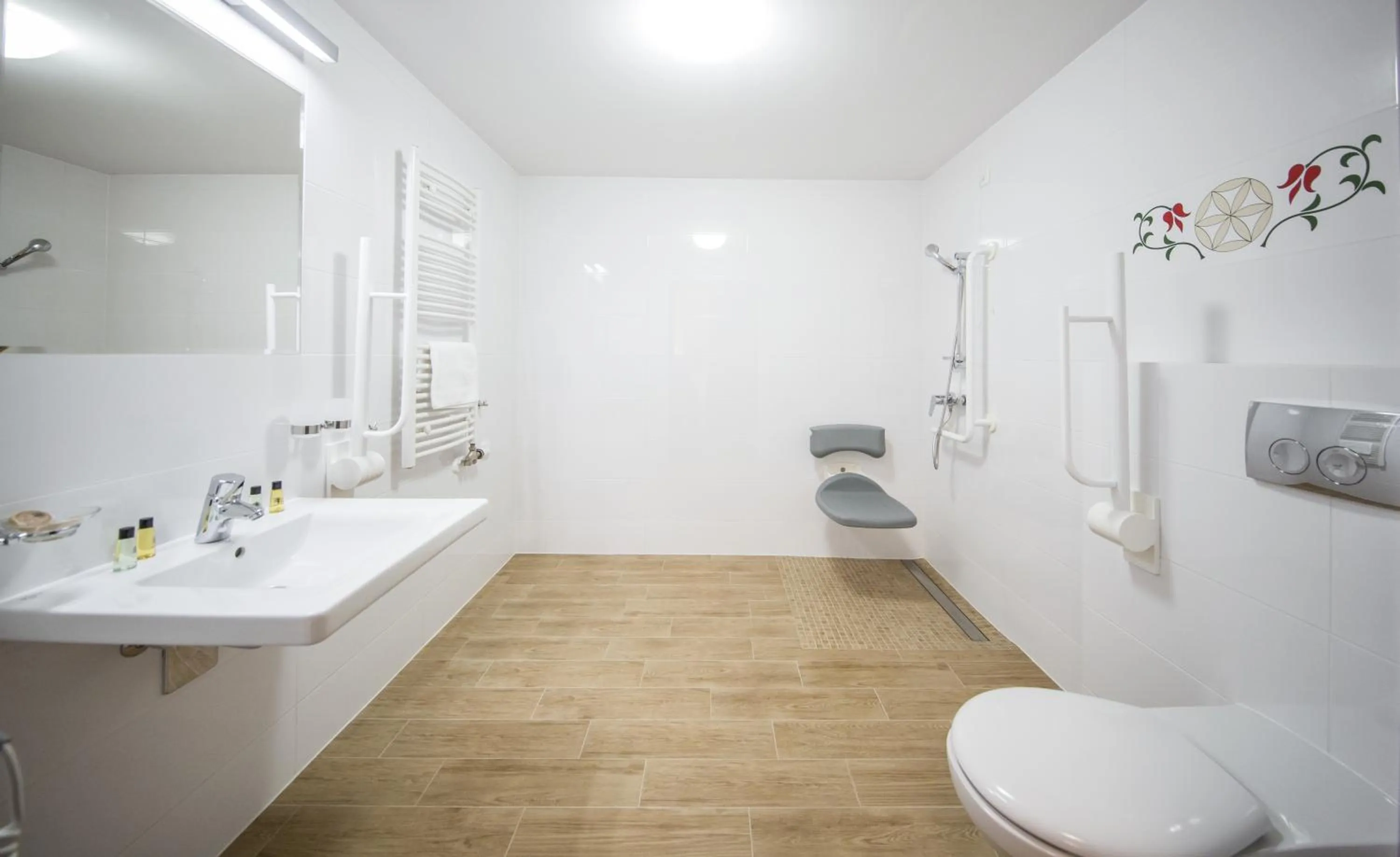 Bathroom in Hotel Logos