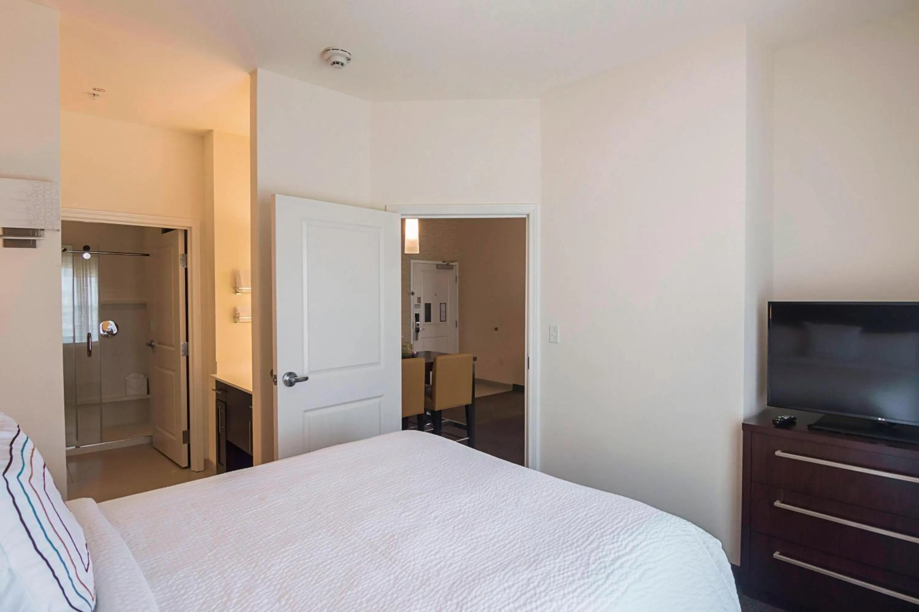 Bedroom, Bed in Residence Inn by Marriott Denton