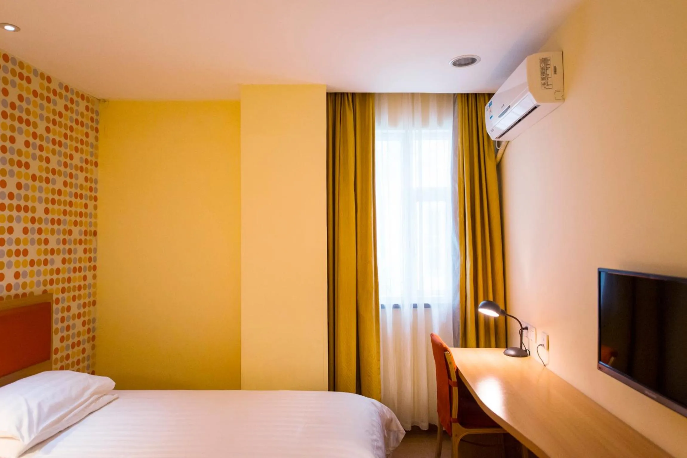 Photo of the whole room in Home Inn Changchun Qianjin Street Weixing Road