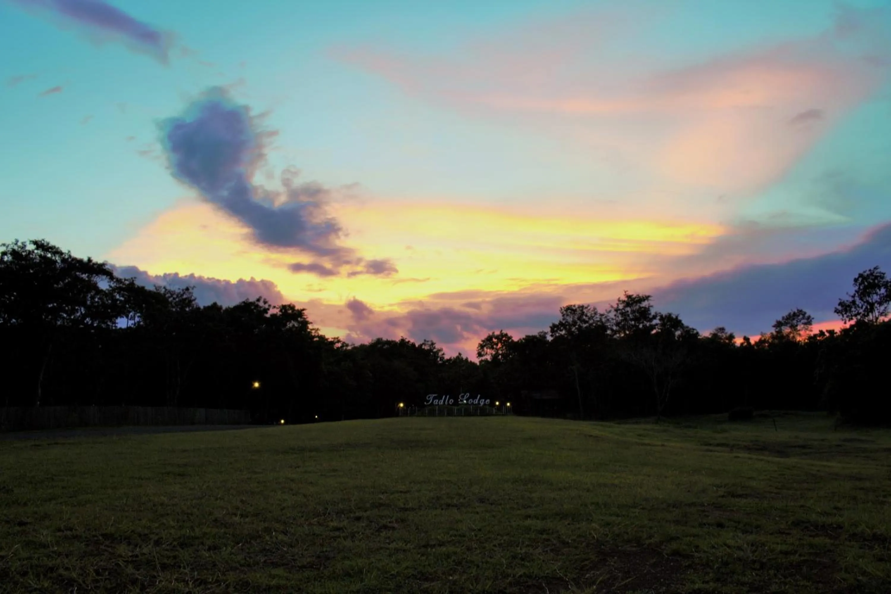 Facade/entrance in Tadlo Lodge