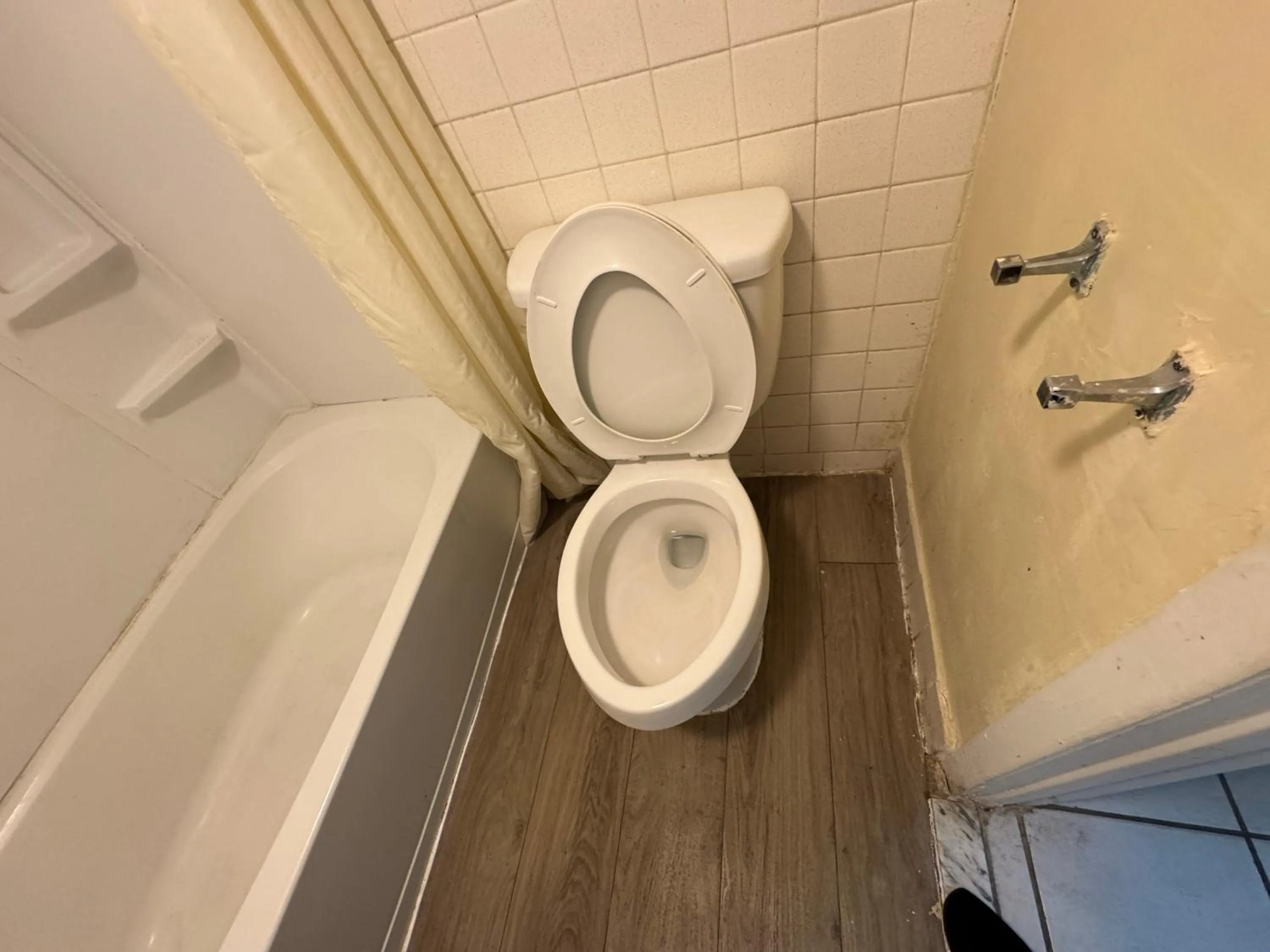 Bathroom in Night Inn by Hotel O Selma I 95