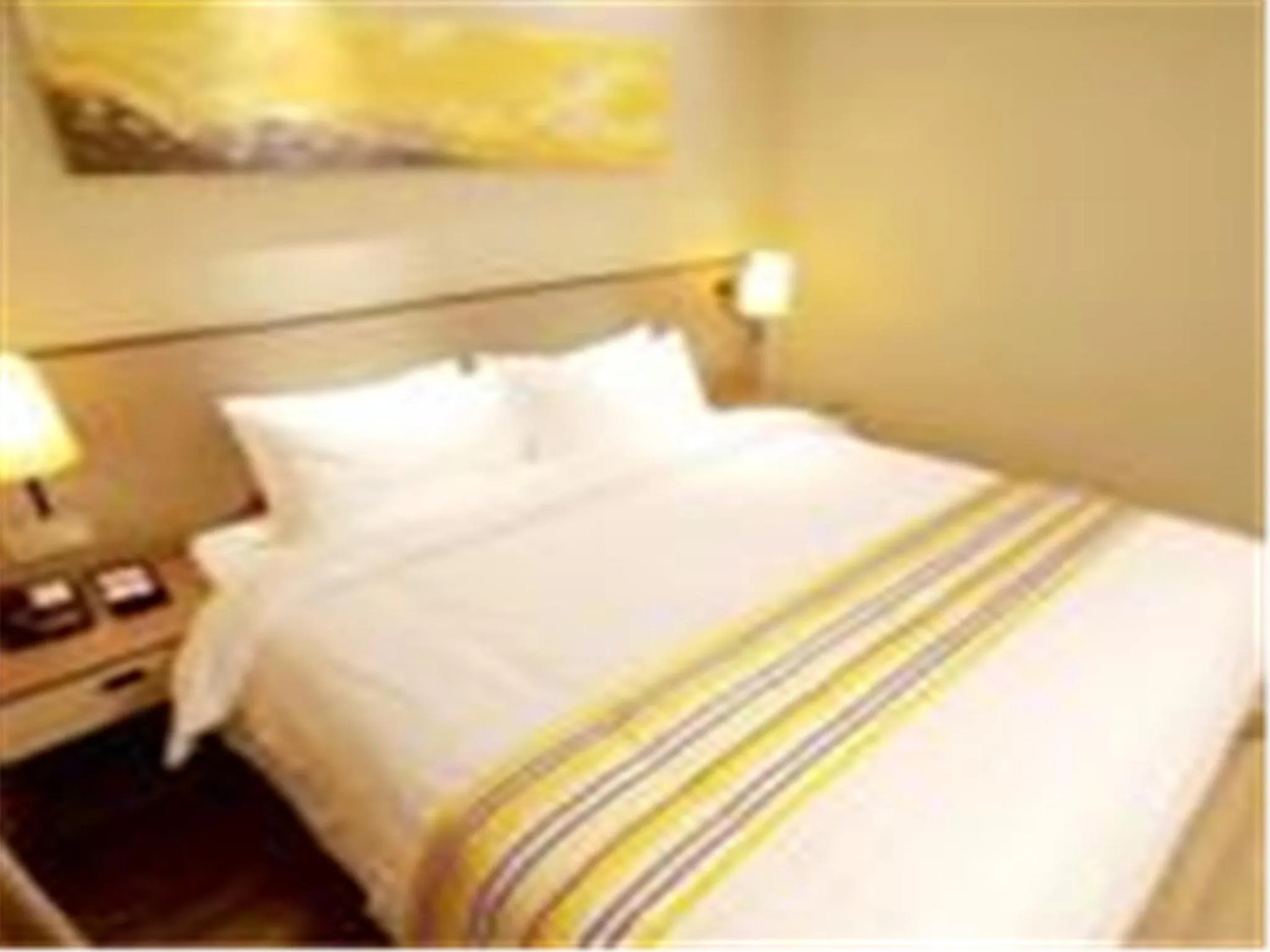 Bed in Home Inn Ji'nan Dikou Road Railway Station North Square