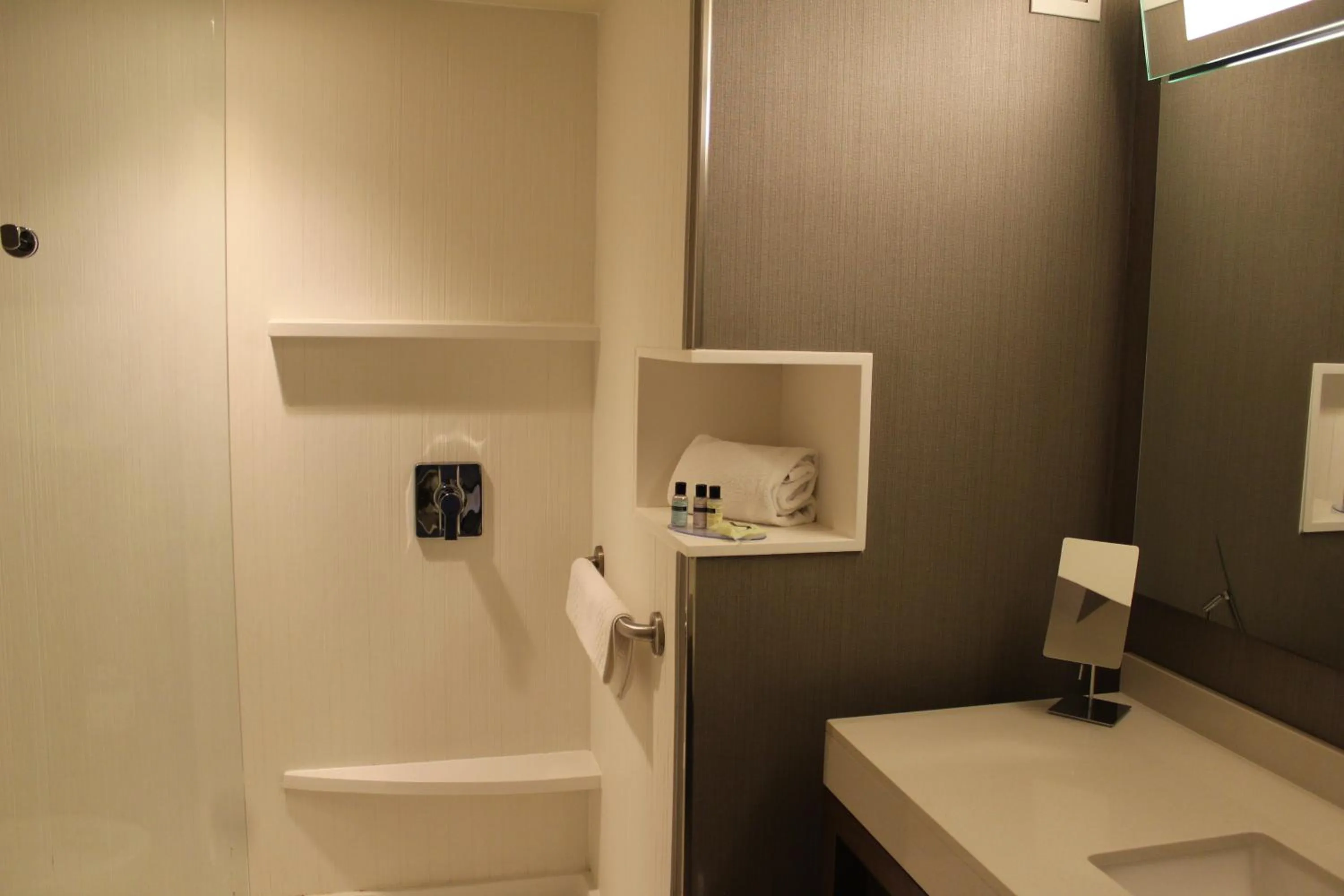 Bathroom in Courtyard by Marriott Muncie at Horizon Convention Center