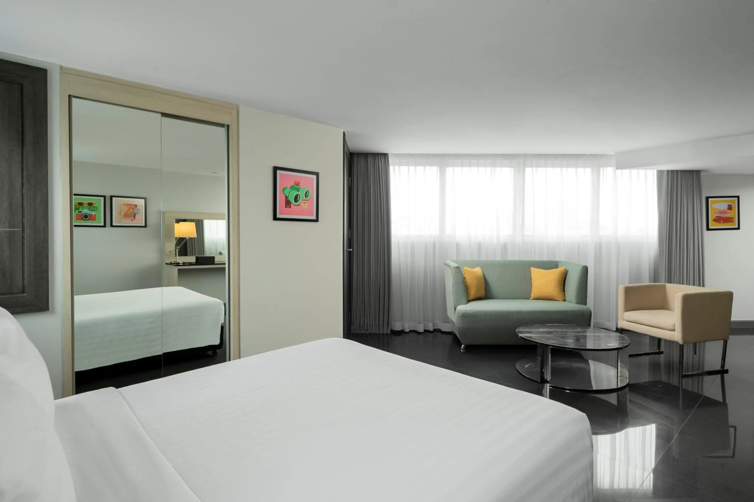 Bed in Garner Hotel Pattaya Central by IHG