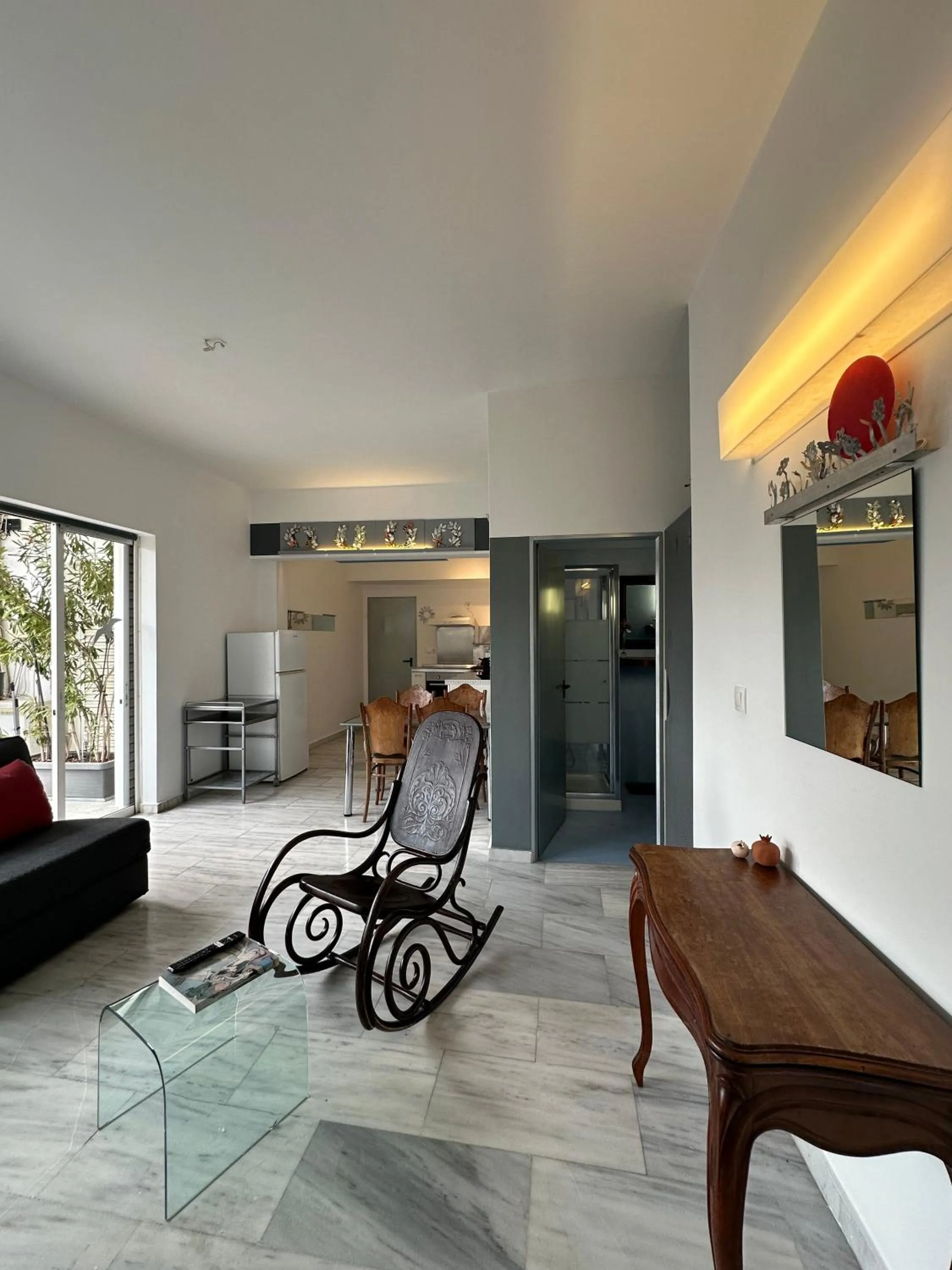 Living room in Athens Green Apartments