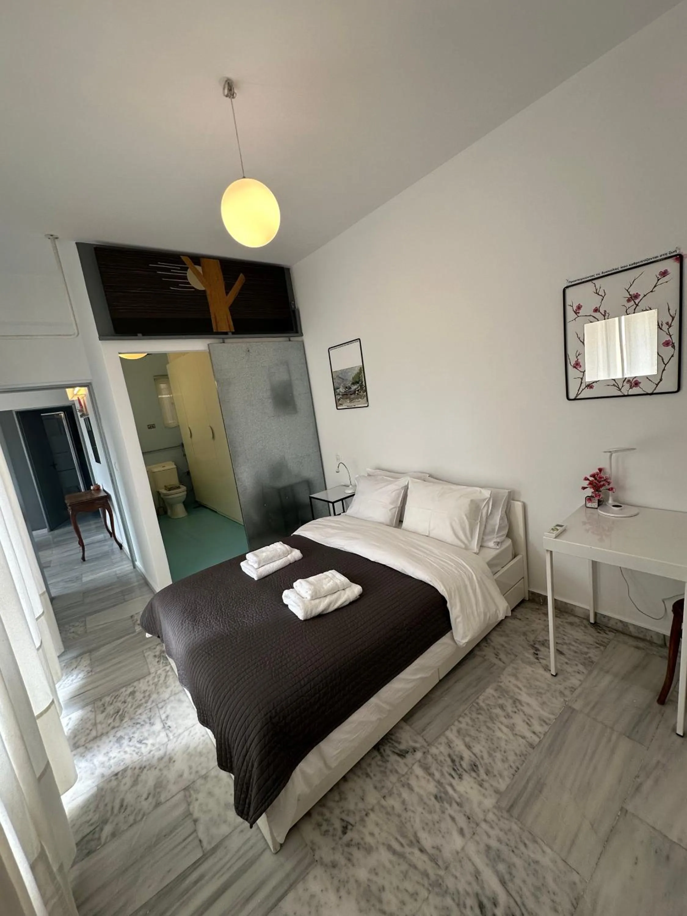 Bedroom, Bed in Athens Green Apartments