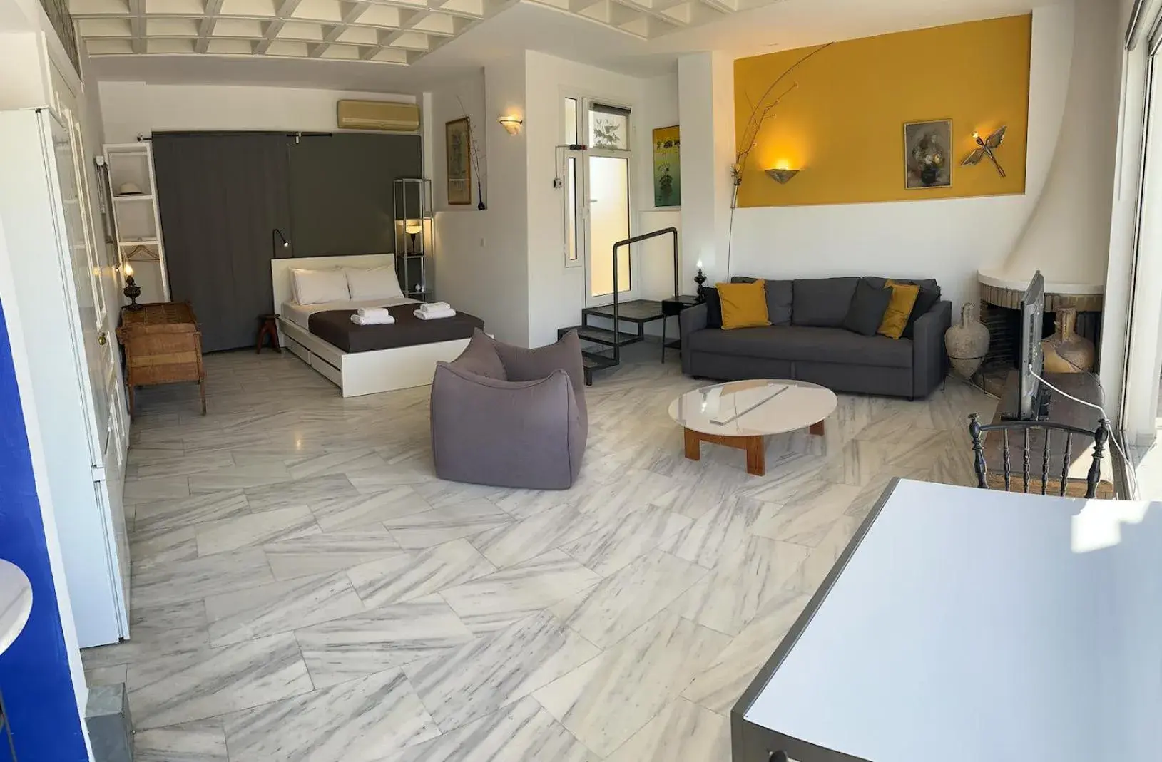 Superior Apartment with Balcony in Athens Green Apartments Superior Apartment with Balcony in Athens Green Apartments