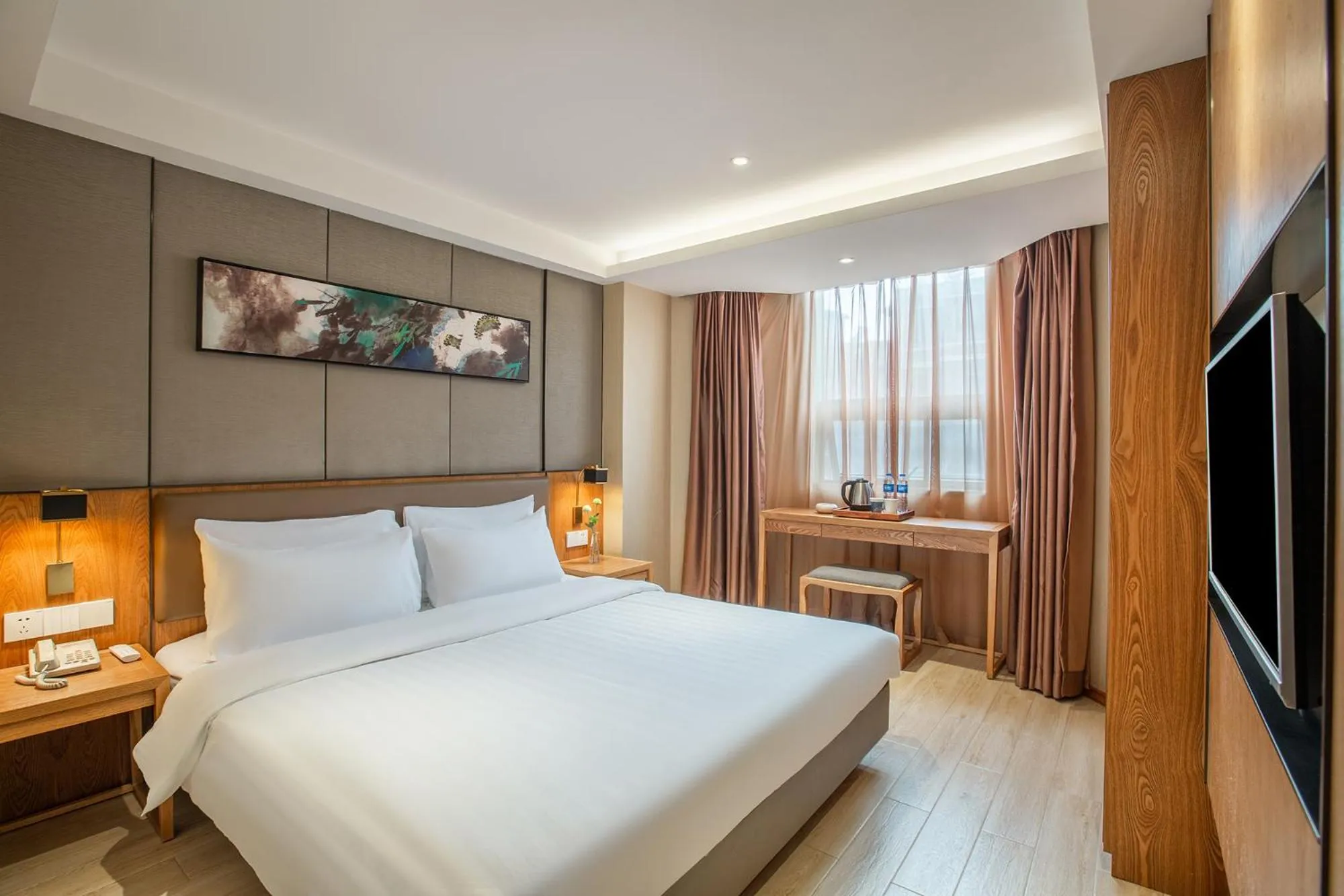 Bed in Home Inn Guiyang Railway Station