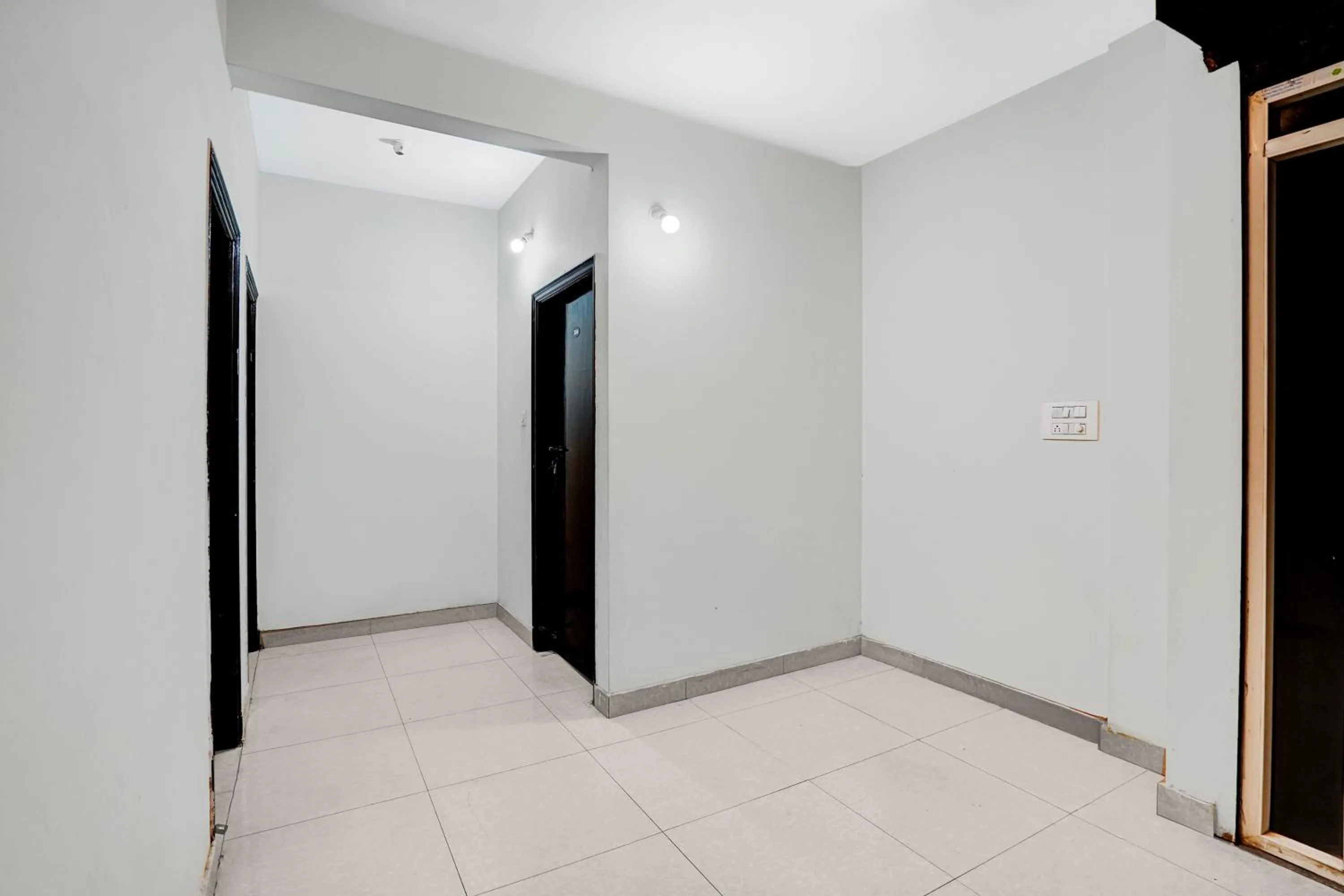 Lobby or reception in Hotel O Nesara Inn