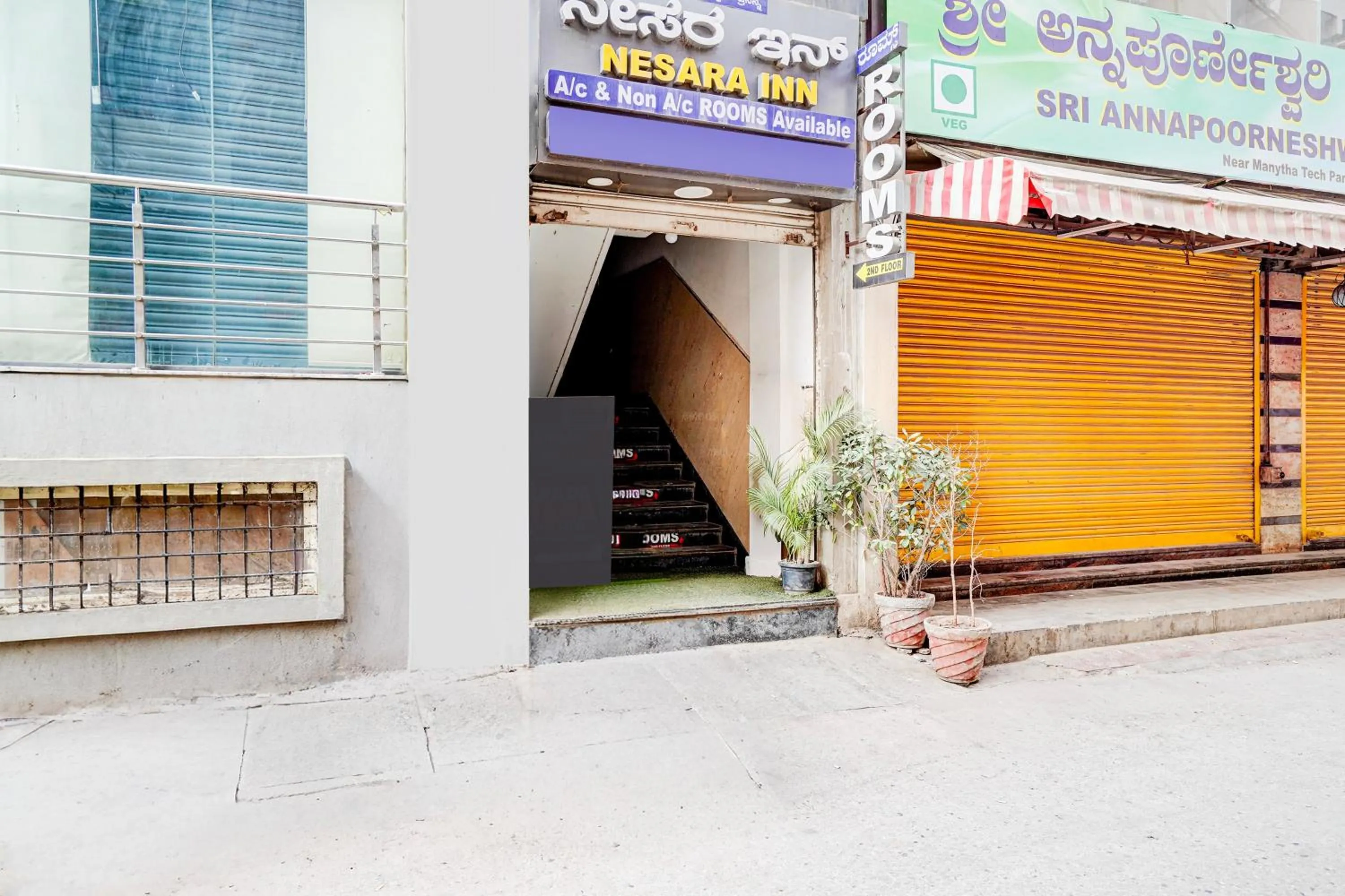 Facade/entrance in Hotel O Nesara Inn